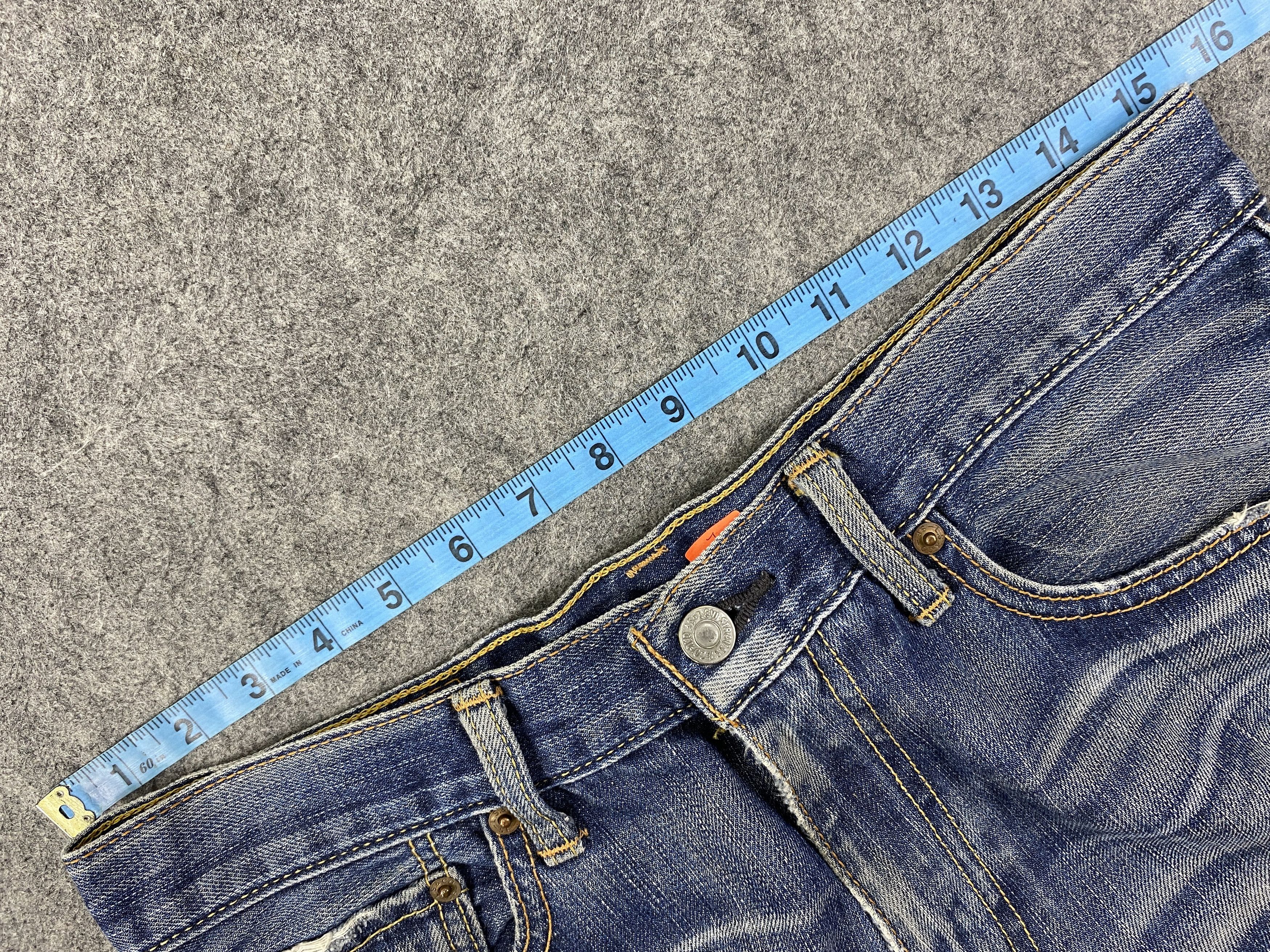 Levi's Distressed Blue Levi's 702 Jeans 31x31 Denim -JN2027 Size US 31 - 5 Thumbnail