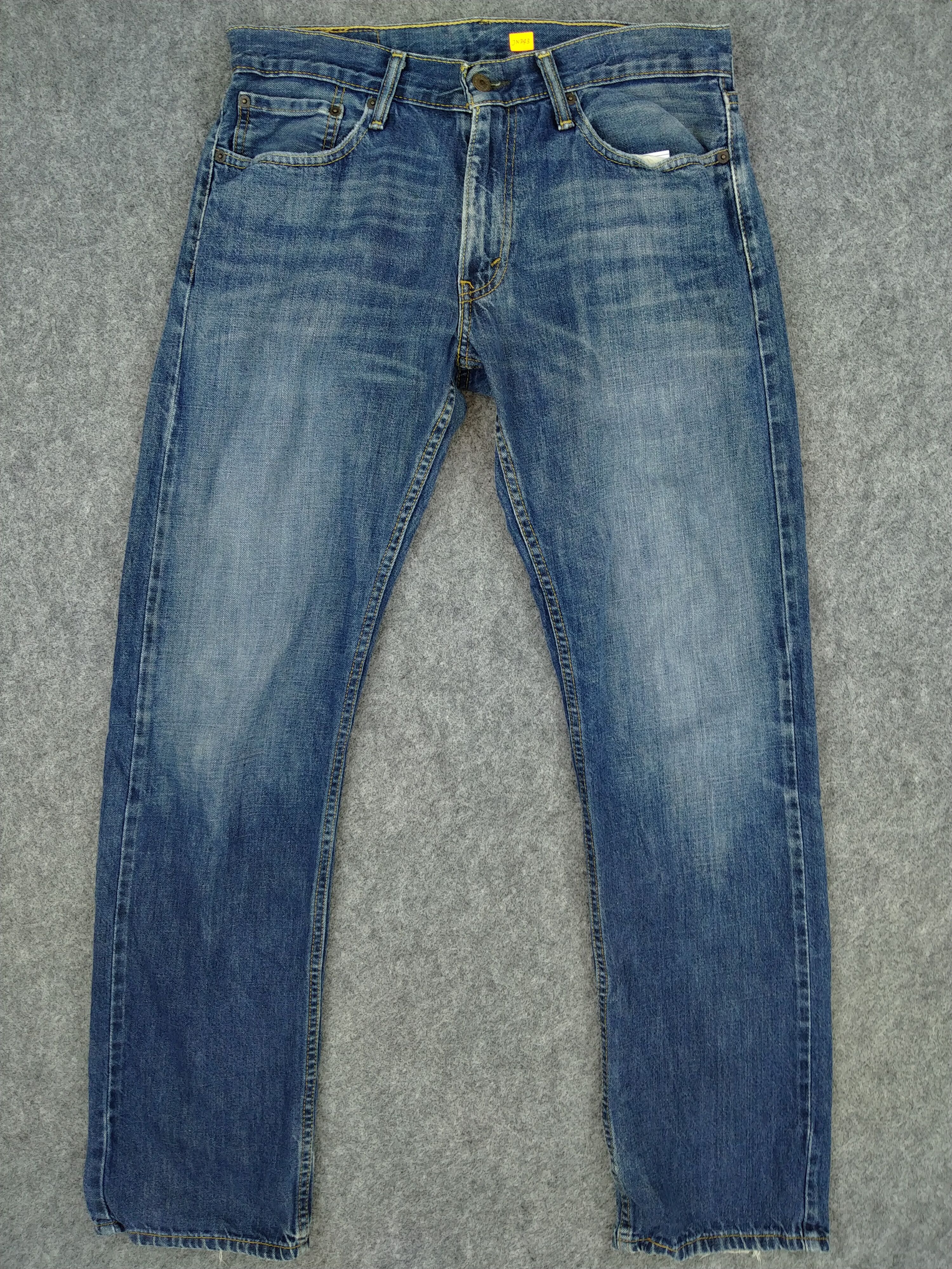 Levi's Blue Distressed Vintage Levi's 514 32 x 32.5 Denim -JN343 Size US 32 / EU 48 - 1 Thumbnail