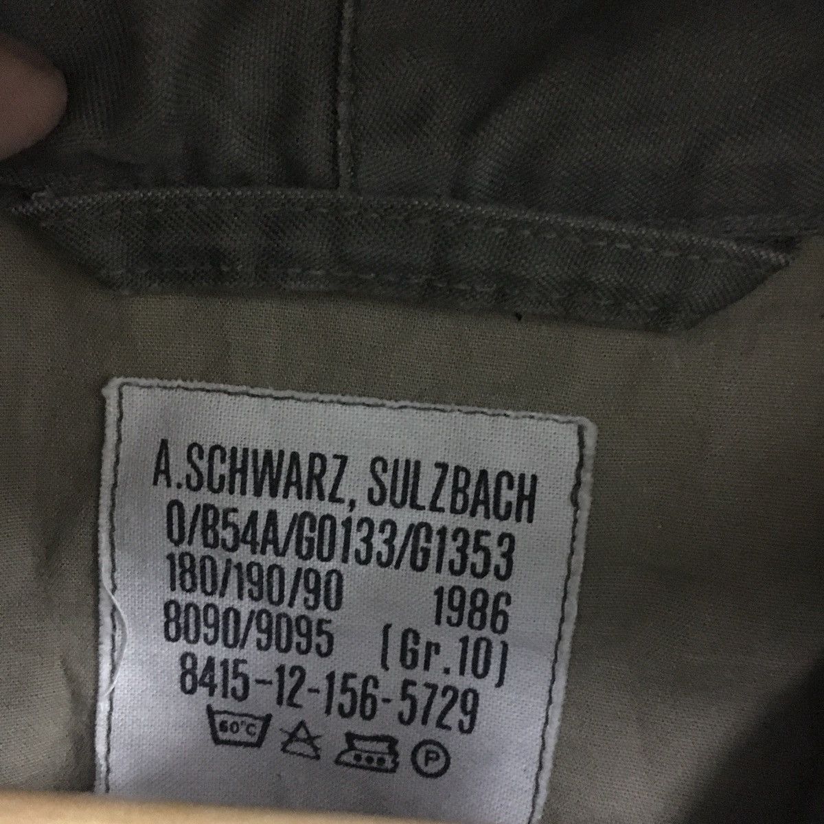 Vintage Vintage Germany Military Parka Jacket Size US L / EU 52-54 / 3 - 6 Thumbnail