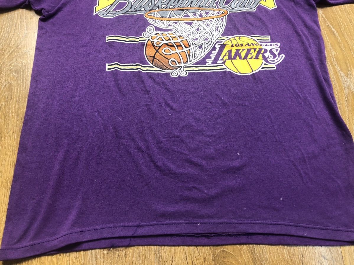 NBA Vintage Lakers T-Shirt Size US XL / EU 56 / 4 - 4 Thumbnail