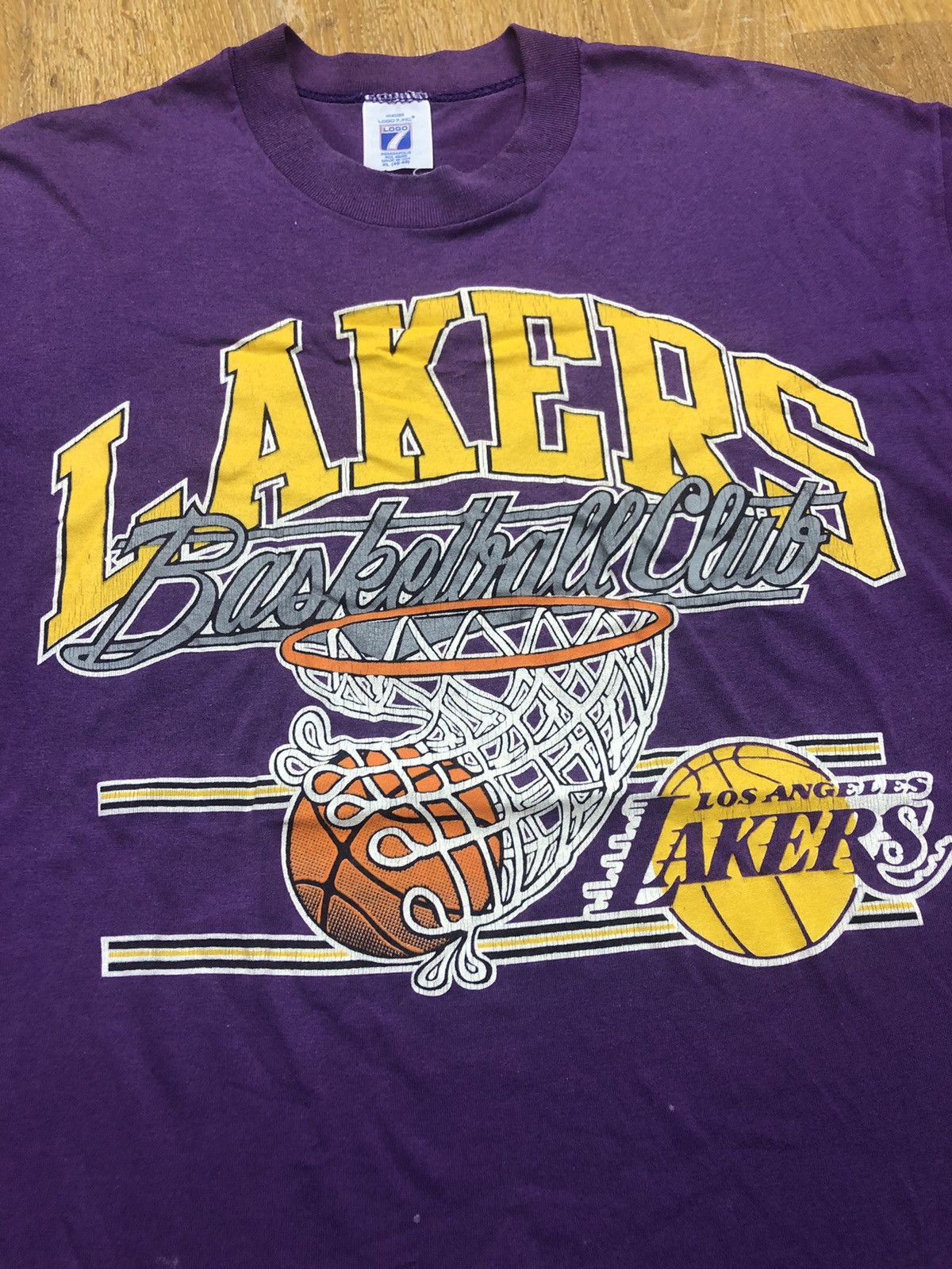 NBA Vintage Lakers T-Shirt Size US XL / EU 56 / 4 - 3 Thumbnail