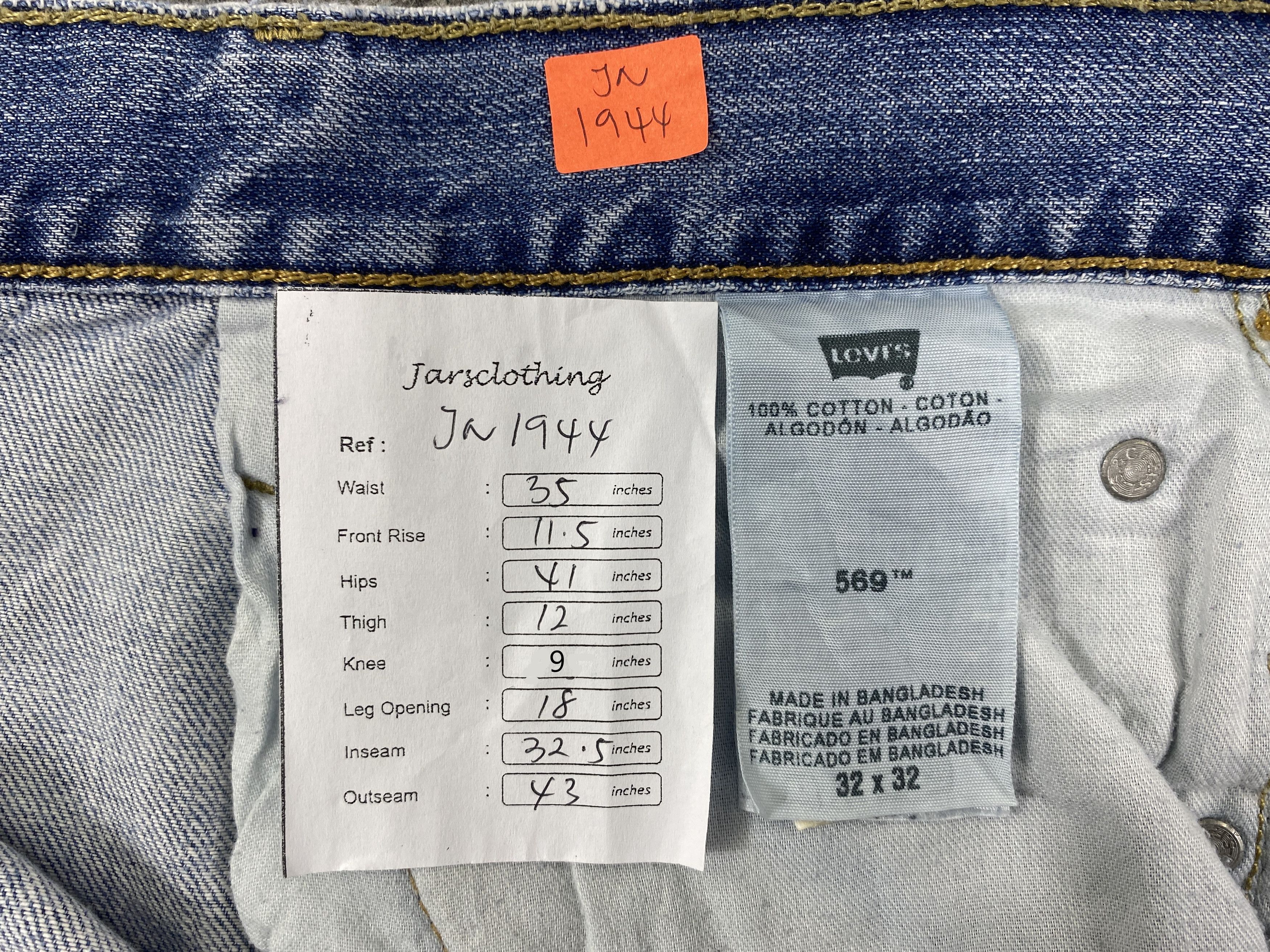 Levi's Mid Blue Levi's 569 Jeans 35x32.5 Denim -JN1944 Size US 35 - 8 Thumbnail