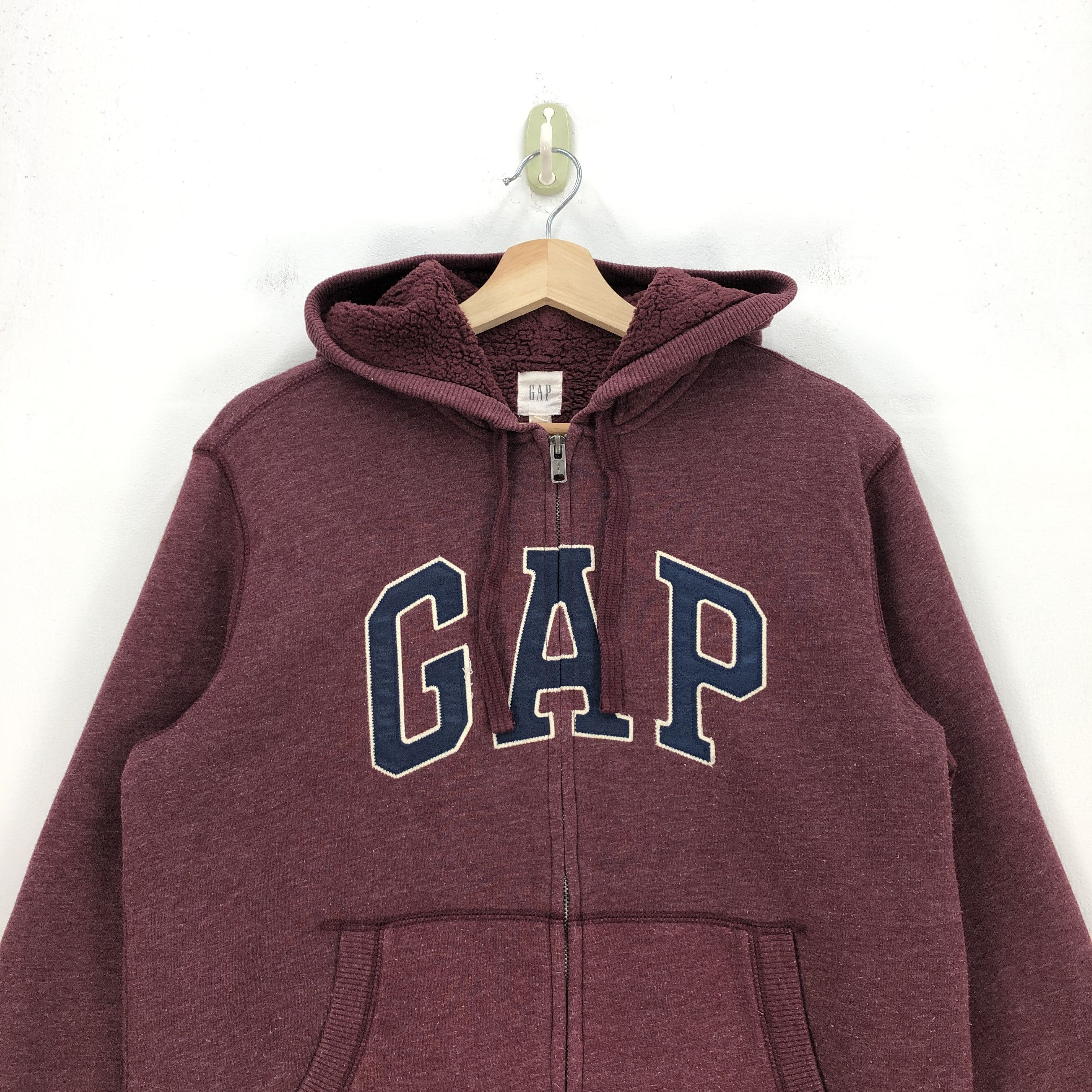 Gap × Japanese Brand × Vintage Gap Sweater Gap Sweatshirt Hoodie Gap Script Jumper Size US M / EU 48-50 / 2 - 3 Thumbnail