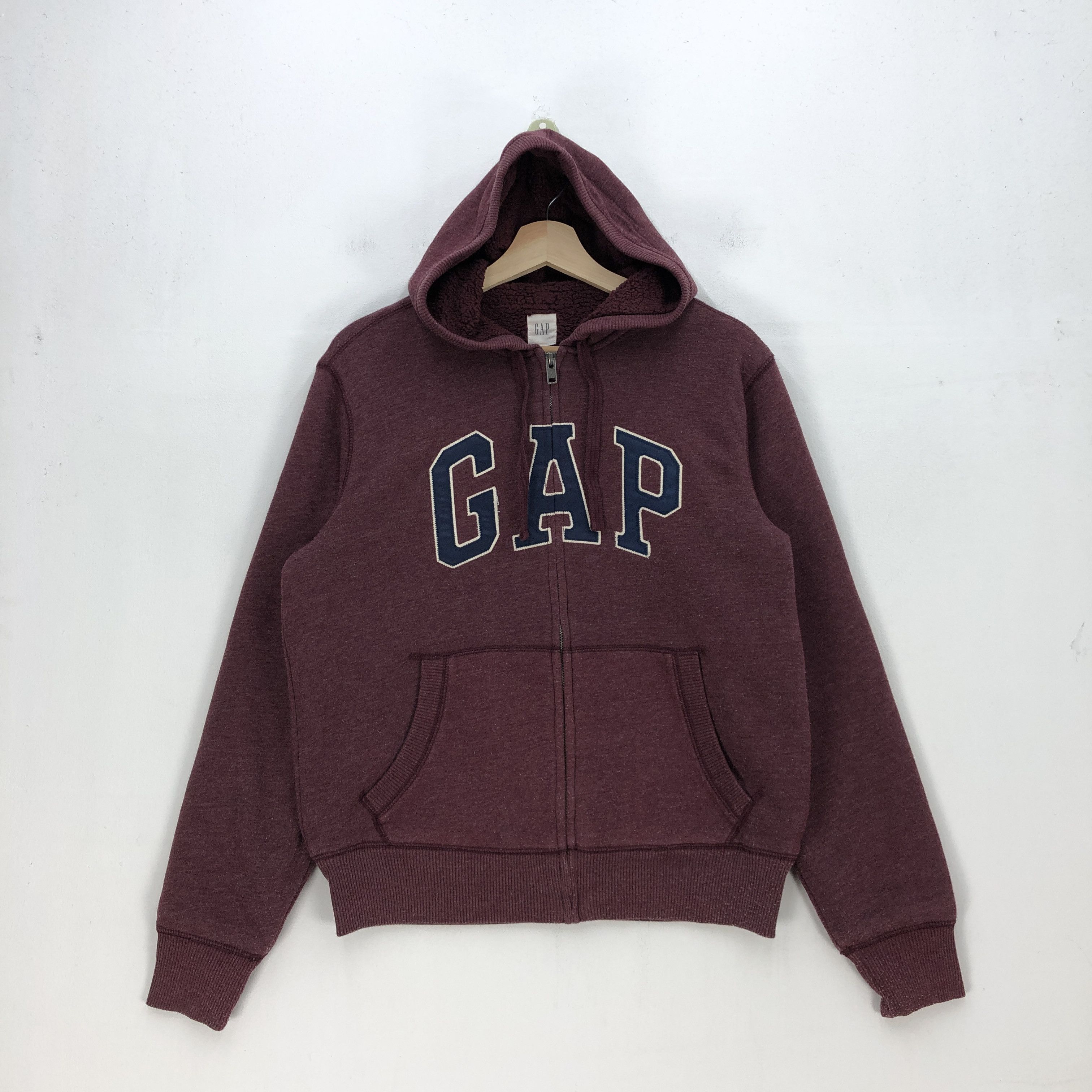 Gap × Japanese Brand × Vintage Gap Sweater Gap Sweatshirt Hoodie Gap Script Jumper Size US M / EU 48-50 / 2 - 2 Thumbnail