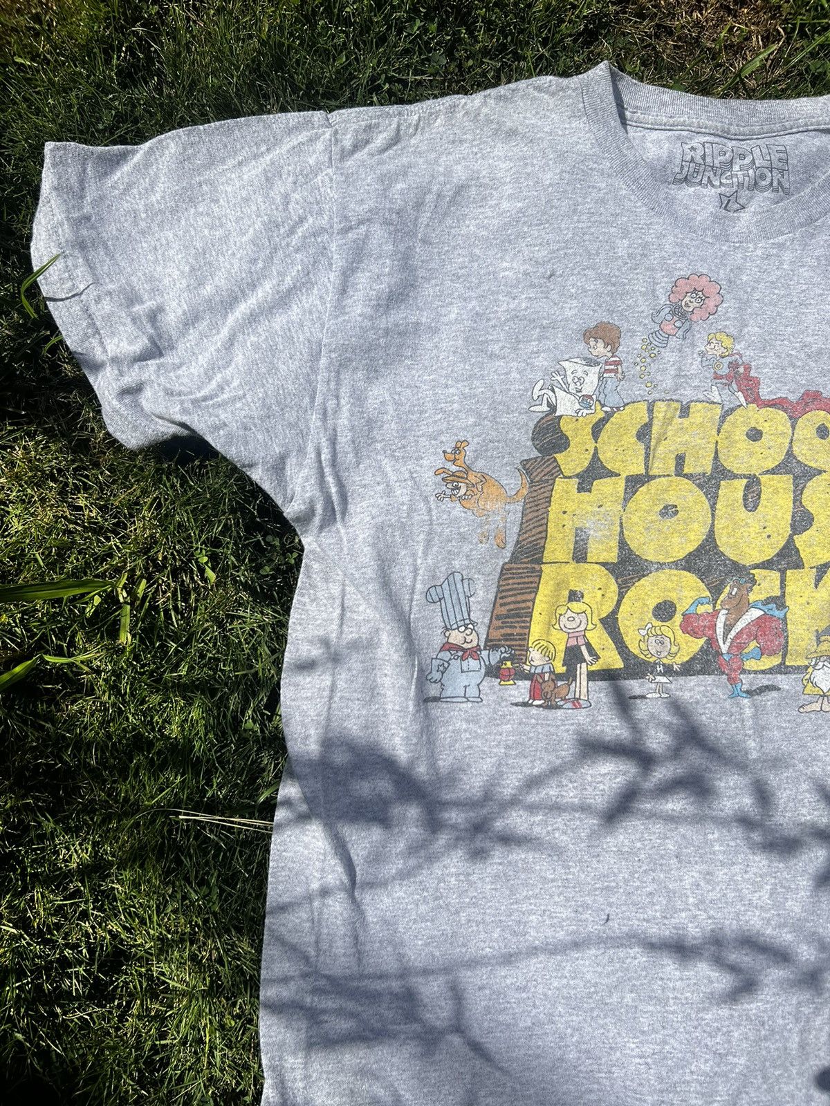 Cartoon Network Vintage Ripple Junction “School of Rock” Size US M / EU 48-50 / 2 - 5 Thumbnail