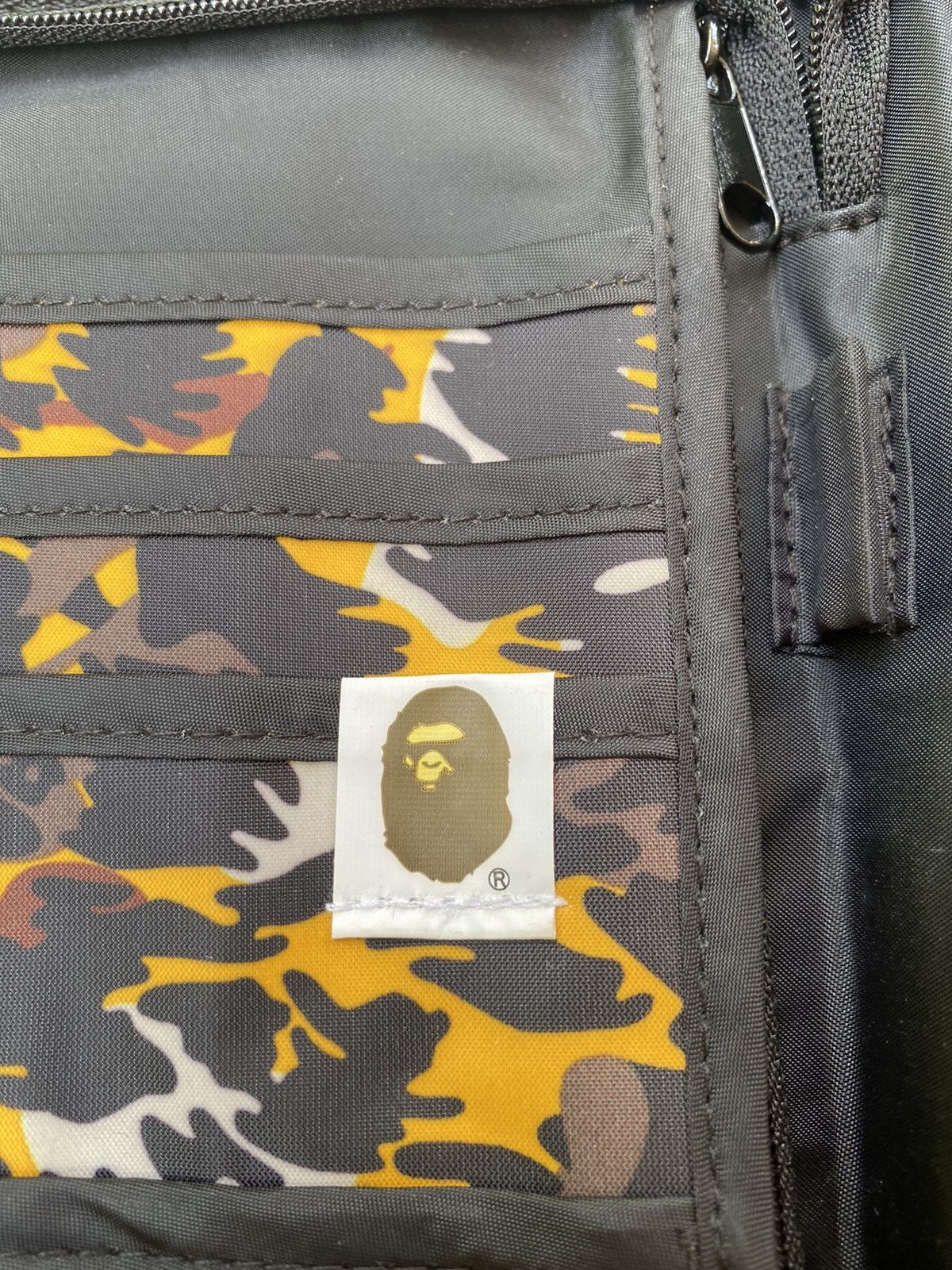 Bape 2010 Spring Collection A Bathing Ape Multicase Travel Kit Size ONE SIZE - 6 Thumbnail