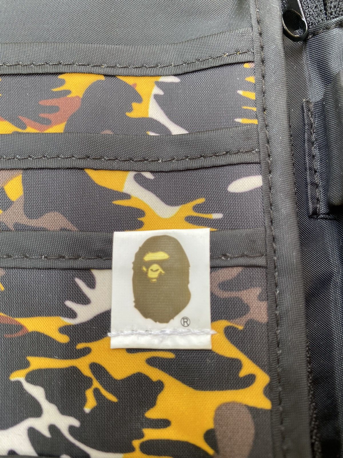 Bape 2010 Spring Collection A Bathing Ape Multicase Travel Kit Size ONE SIZE - 7 Thumbnail
