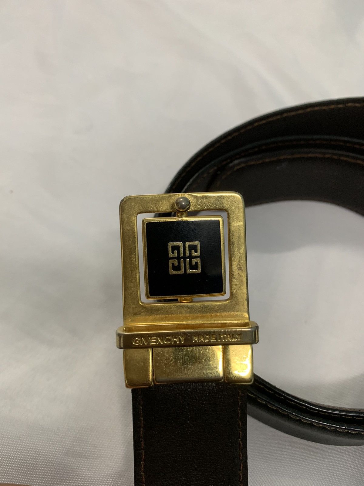 Givenchy 🔥 Givenchy Gold Plated SpellOut Logo Belt Size ONE SIZE - 2 Thumbnail