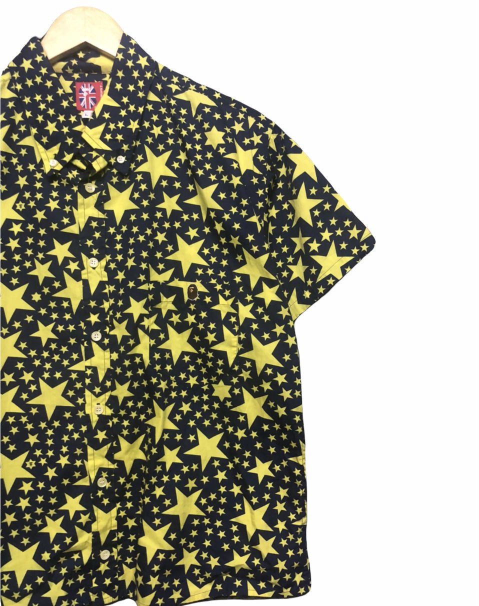 Bape Star Pattern Button Up S/S Shirt Size US L / EU 52-54 / 3 - 5 Thumbnail