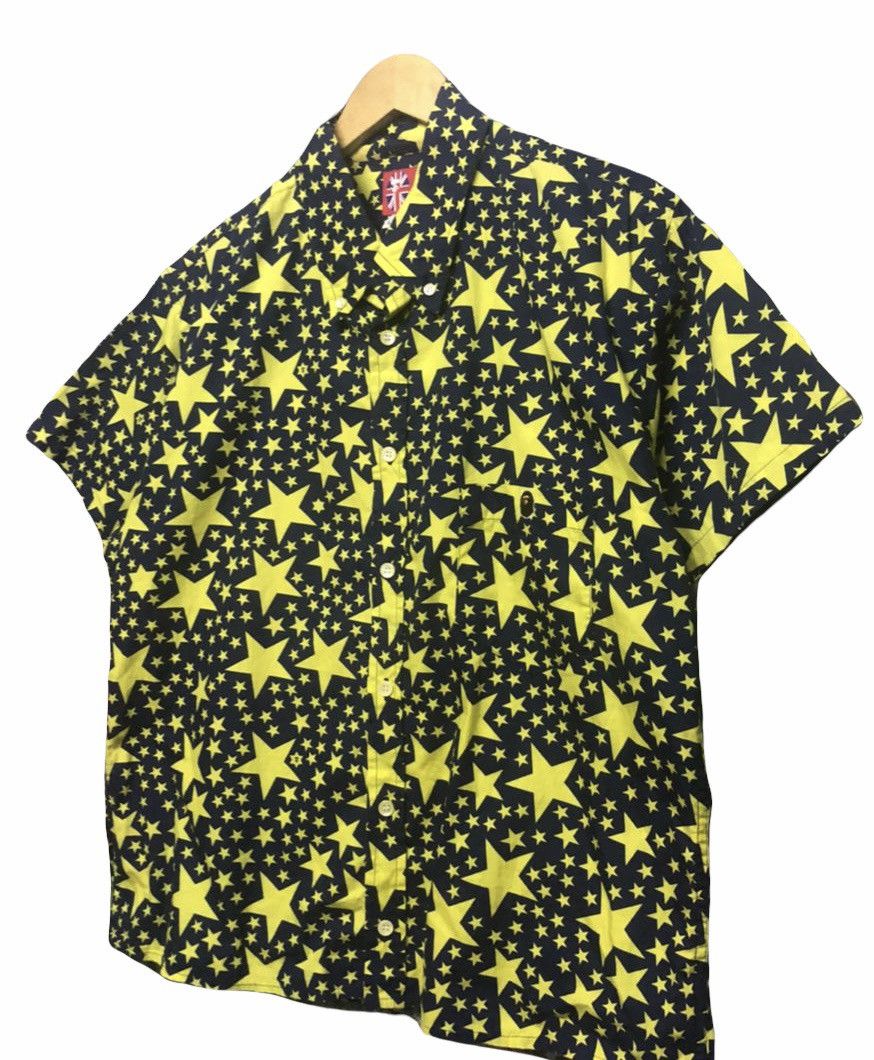 Bape Star Pattern Button Up S/S Shirt Size US L / EU 52-54 / 3 - 6 Thumbnail