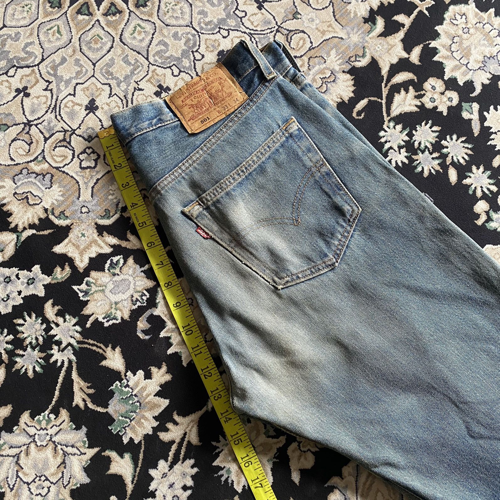 Levi's Vintage 90s Levis 501 Dirty Faded Made USA 33x29.5 Size US 33 - 21 Thumbnail