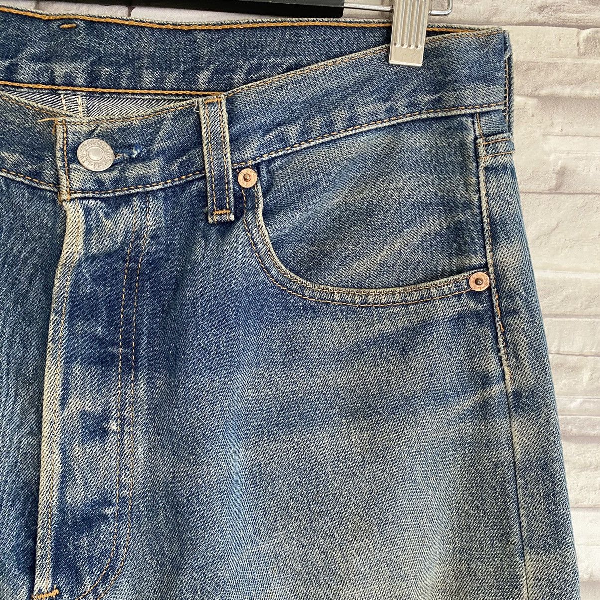 Levi's Vintage 90s Levis 501 Dirty Faded Made USA 33x29.5 Size US 33 - 7 Thumbnail