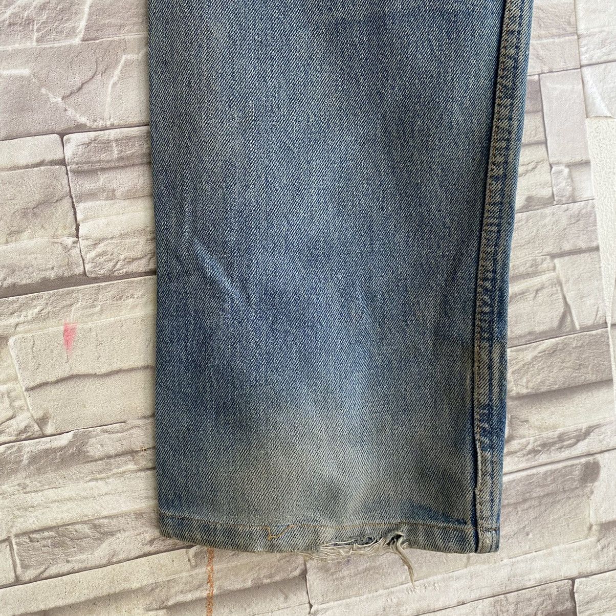 Levi's Vintage 90s Levis 501 Dirty Faded Made USA 33x29.5 Size US 33 - 11 Thumbnail