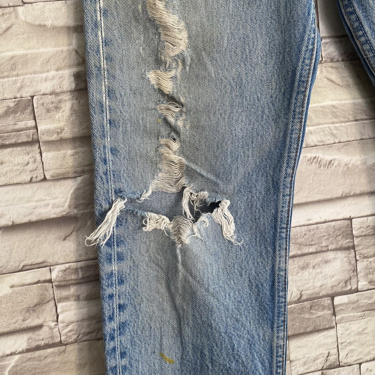 Levi's Vintage Levis 501xx Lightwash Jeans Grunge 28x30 Made USA Size US 28 / EU 44 - 9 Thumbnail