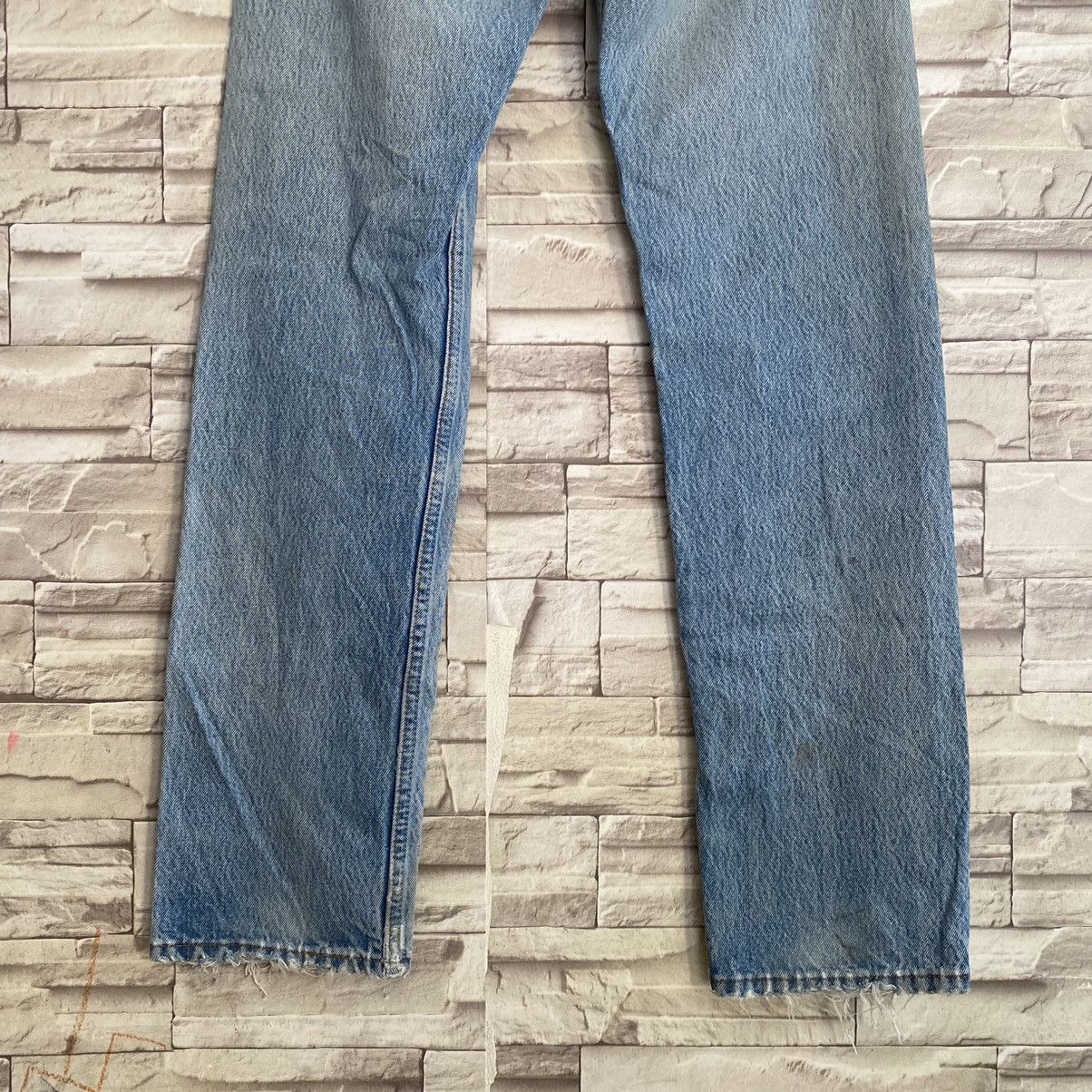 Levi's Vintage Levis 501xx Lightwash Jeans Grunge 28x30 Made USA Size US 28 / EU 44 - 15 Thumbnail