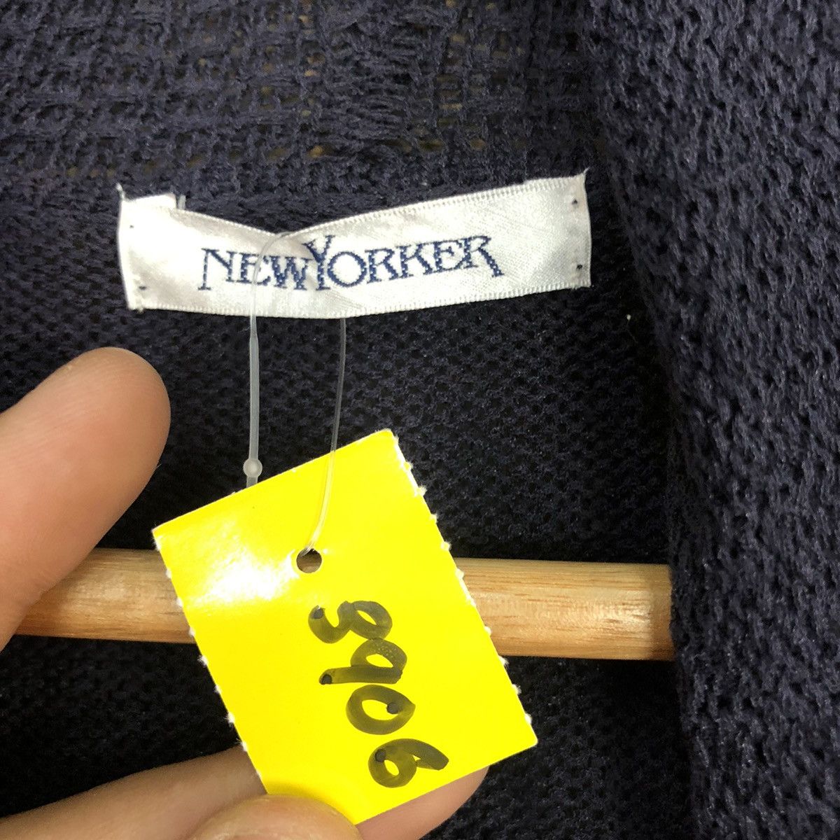 Japanese Brand New Yonker Blue knitwear Cardigan #3906 Size US XL / EU 56 / 4 - 11 Thumbnail