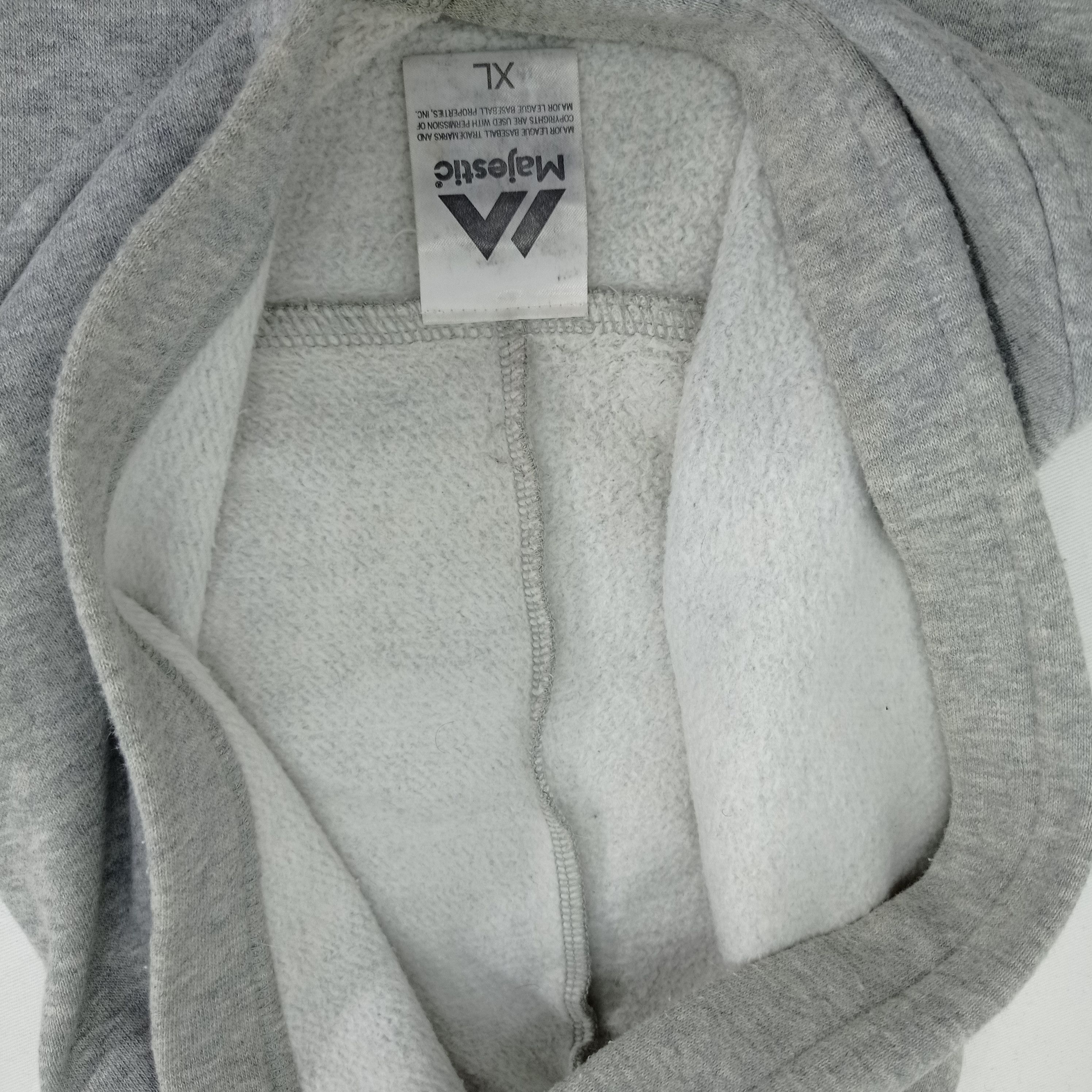 Majestic × New York Yankees Vintage Majestic New York Hoodie Sweatshirts Size US XL / EU 56 / 4 - 5 Thumbnail