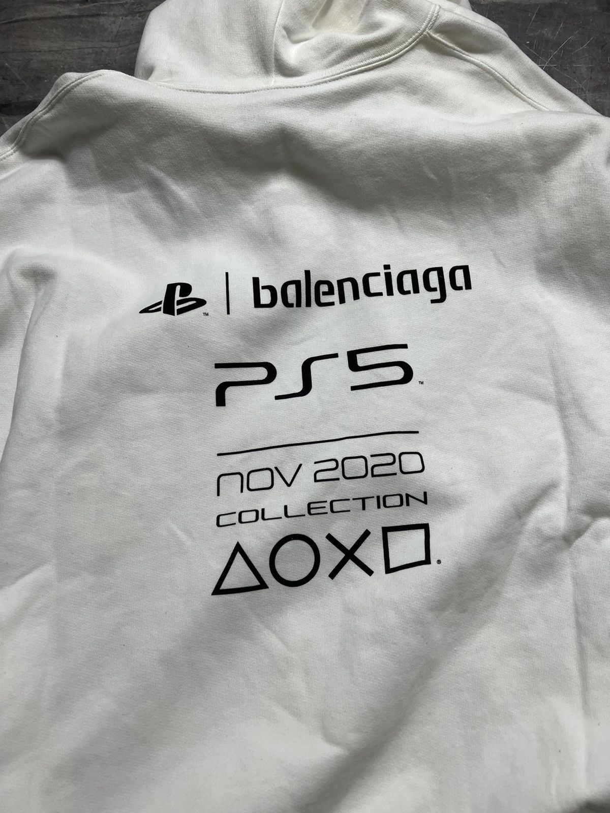 Balenciaga × Playstation Balenciaga Playstation Logo Hoodie Size US L / EU 52-54 / 3 - 7 Thumbnail