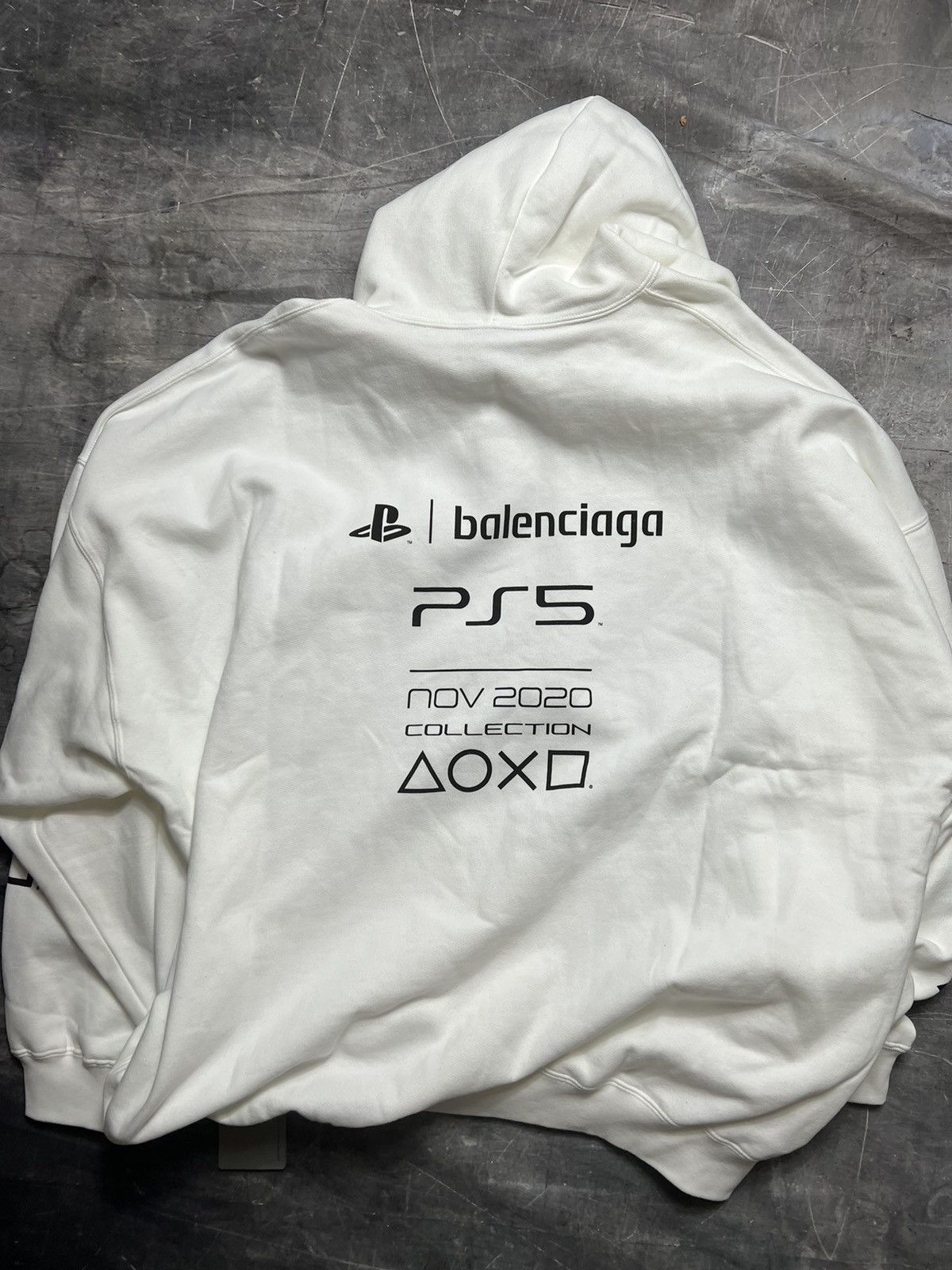 Balenciaga × Playstation Balenciaga Playstation Logo Hoodie Size US L / EU 52-54 / 3 - 2 Thumbnail