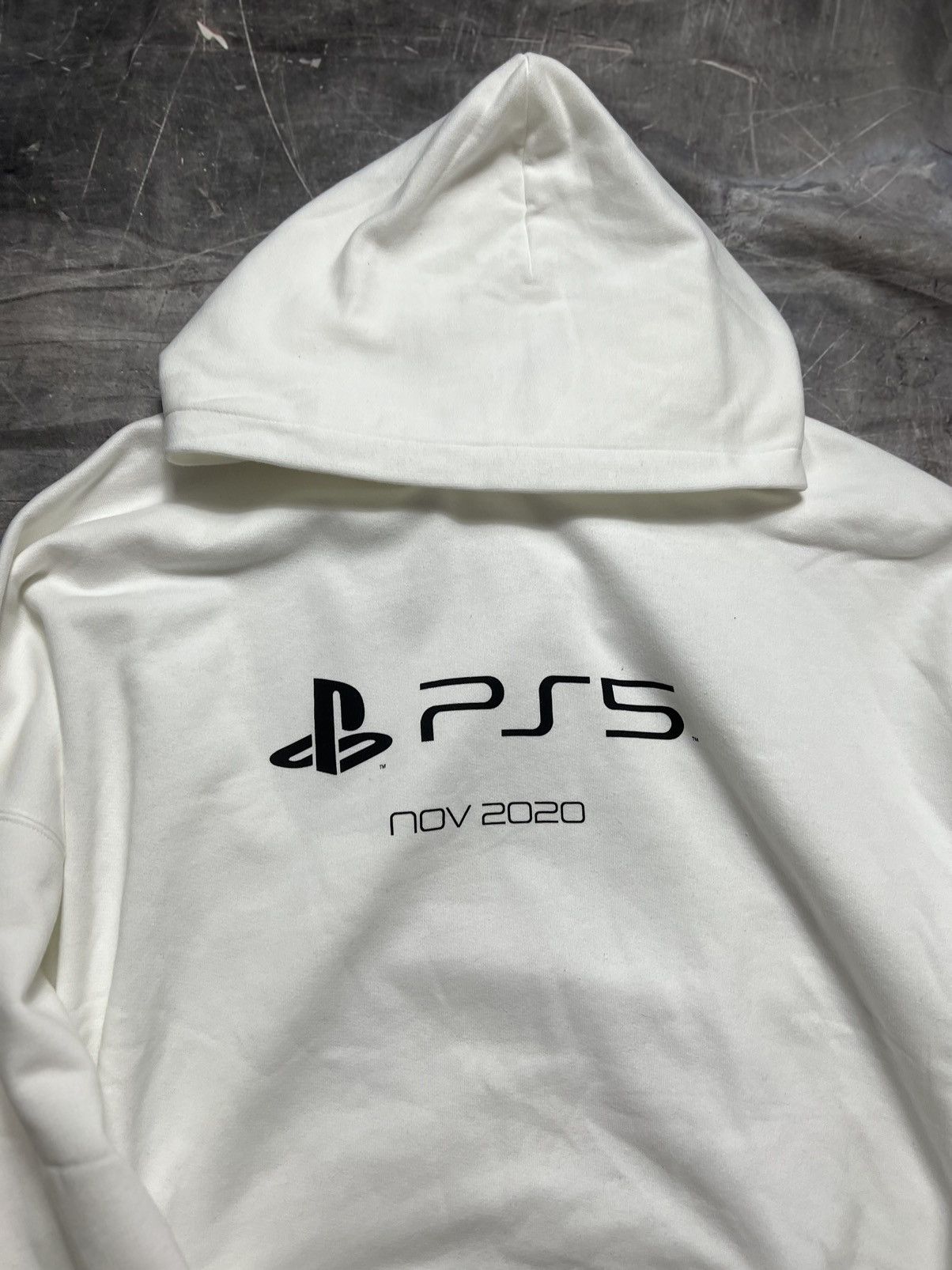 Balenciaga × Playstation Balenciaga Playstation Logo Hoodie Size US L / EU 52-54 / 3 - 3 Thumbnail