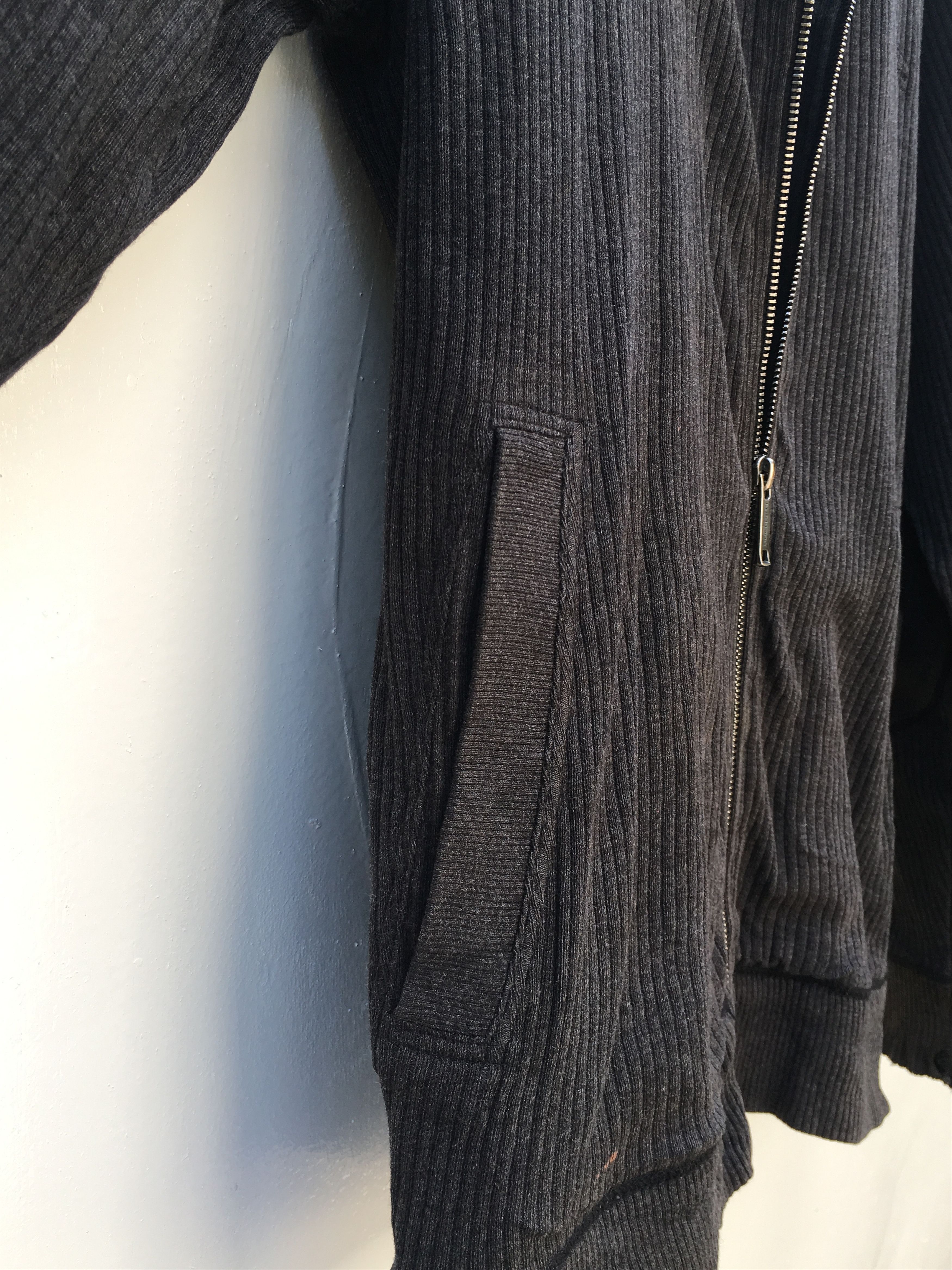Burberry Burberry Full Zipped Cardigan Size US M / EU 48-50 / 2 - 11 Thumbnail