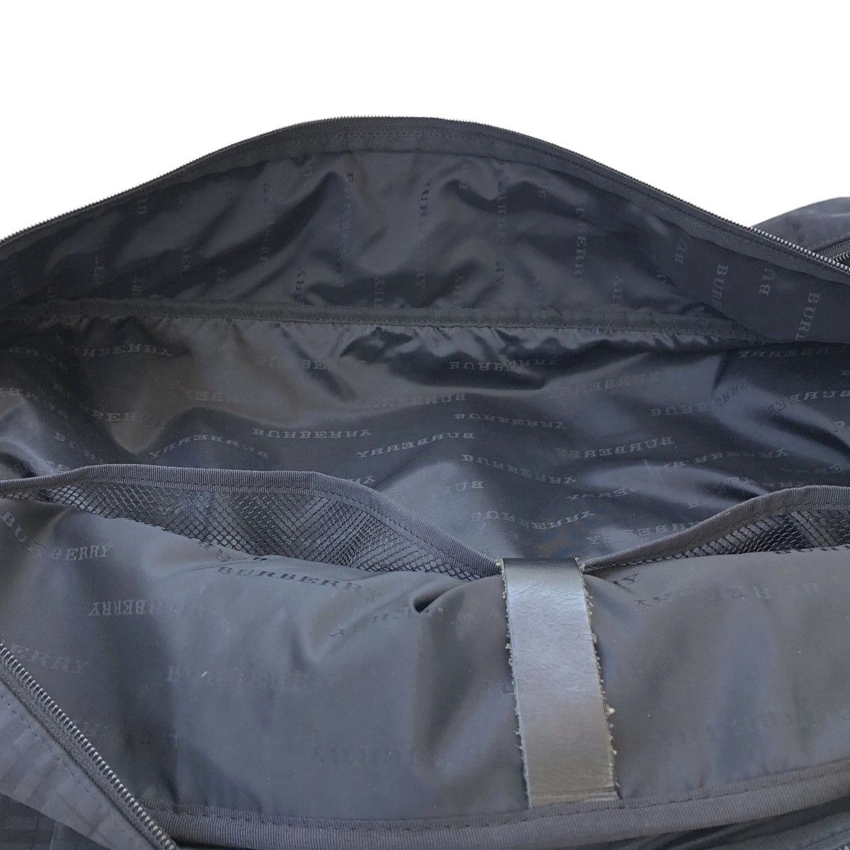 Burberry Burberry Golf Travel Check Plaid Boston Bag BFL27-010 Size ONE SIZE - 13 Thumbnail