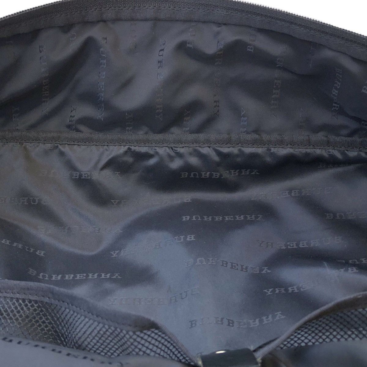 Burberry Burberry Golf Travel Check Plaid Boston Bag BFL27-010 Size ONE SIZE - 14 Thumbnail
