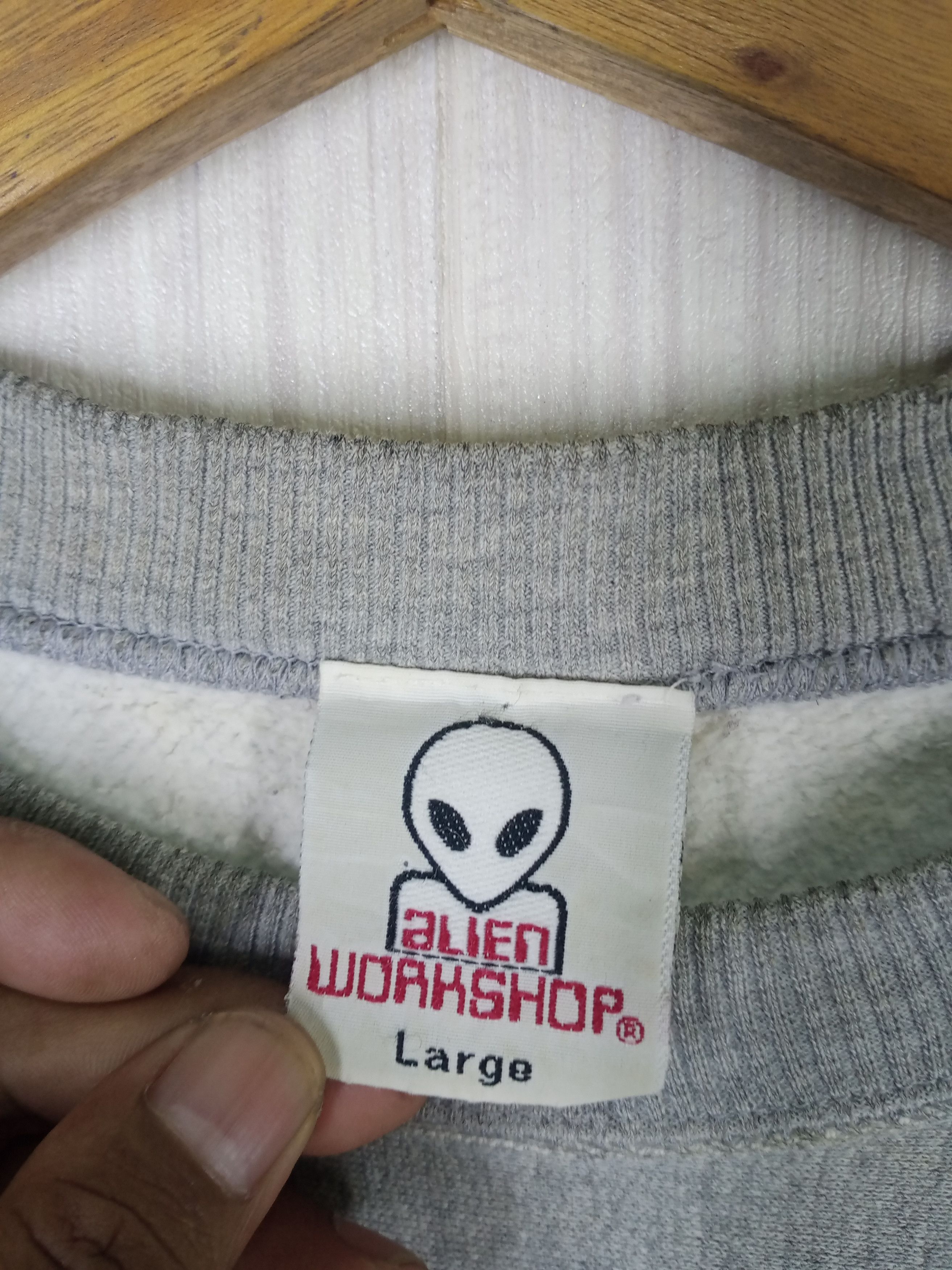 Alien Workshop Rare Vintage Alien Workshop Sweatshirt Size US L / EU 52-54 / 3 - 5 Thumbnail