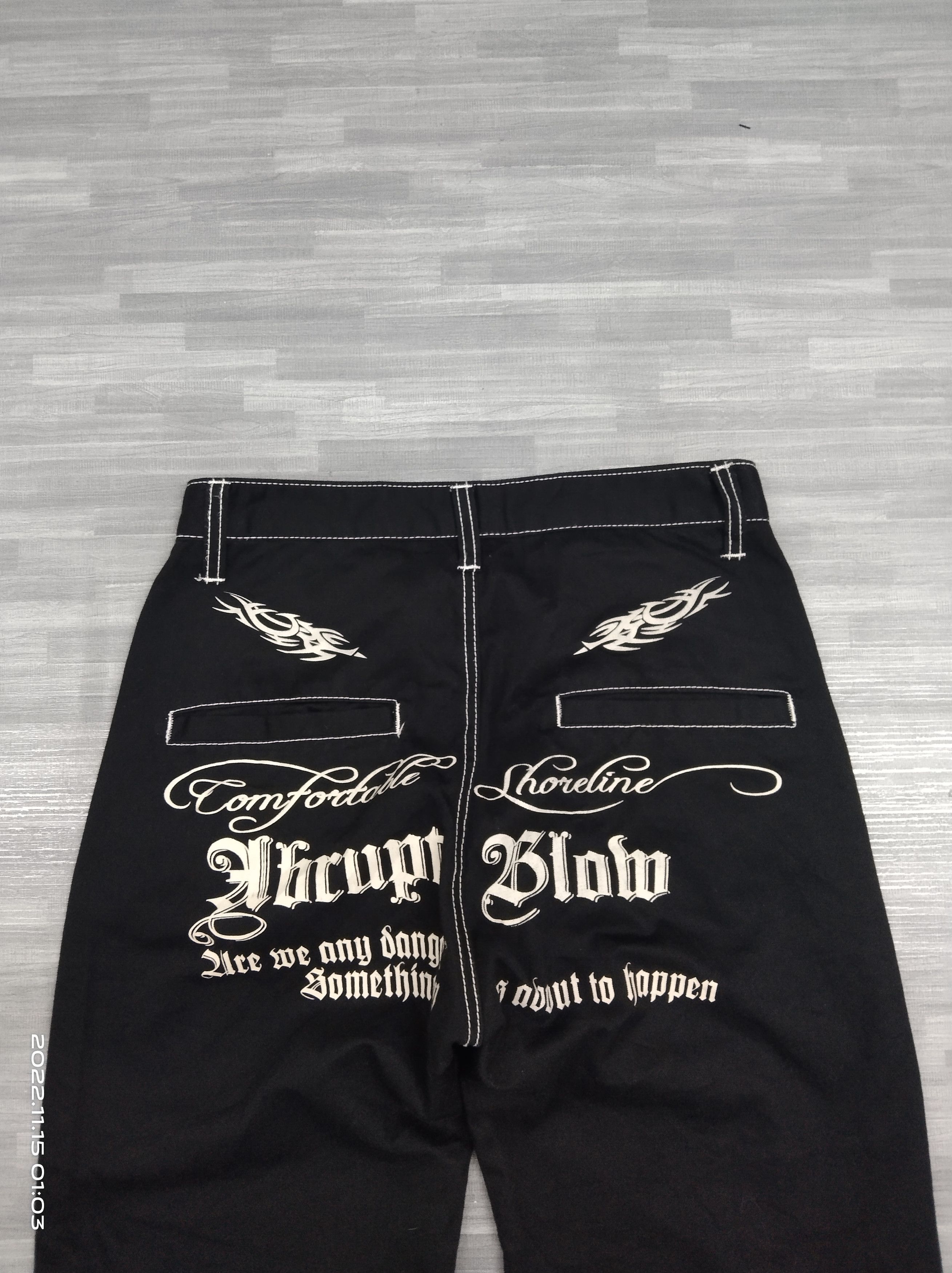 Japanese Brand UNBRAND SKULL DENIAL SCRIPE BLACK CASUAL PANTS Size US 29 - 5 Thumbnail