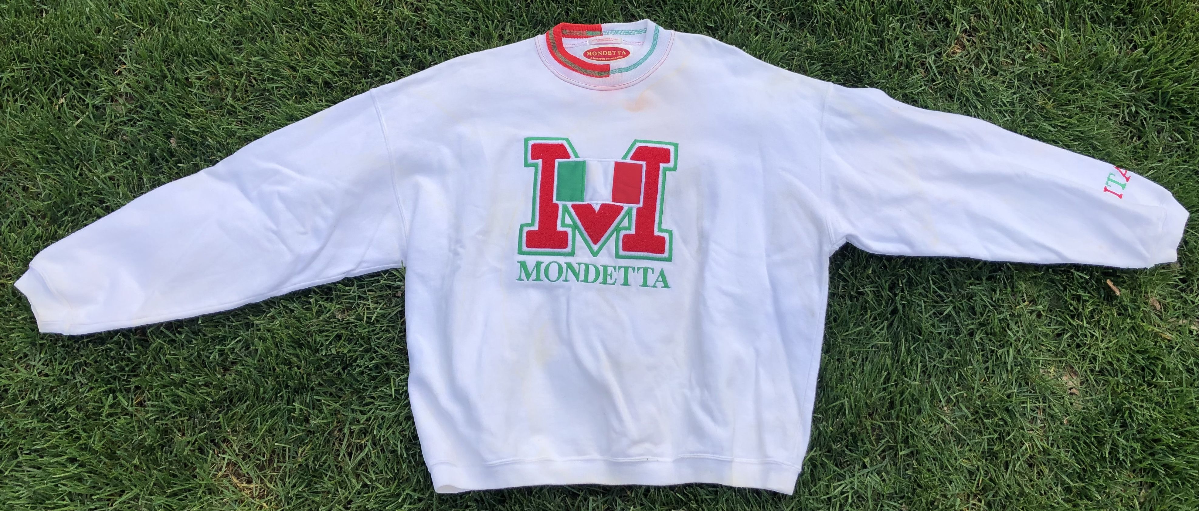 Vintage outlet Mondetta USA White Crewneck Sweatshirt Men’s M 90s