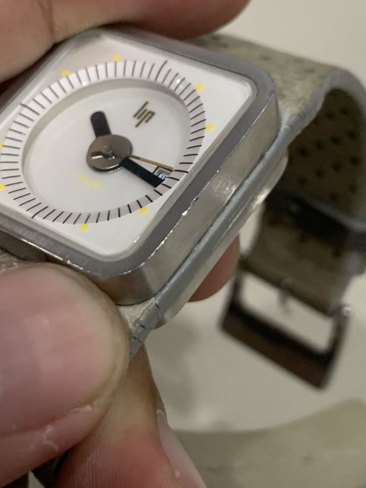 Designer LIP FRANCE MONTRE BIG TV LEATHER STRAP WATCH Size ONE SIZE - 10 Thumbnail