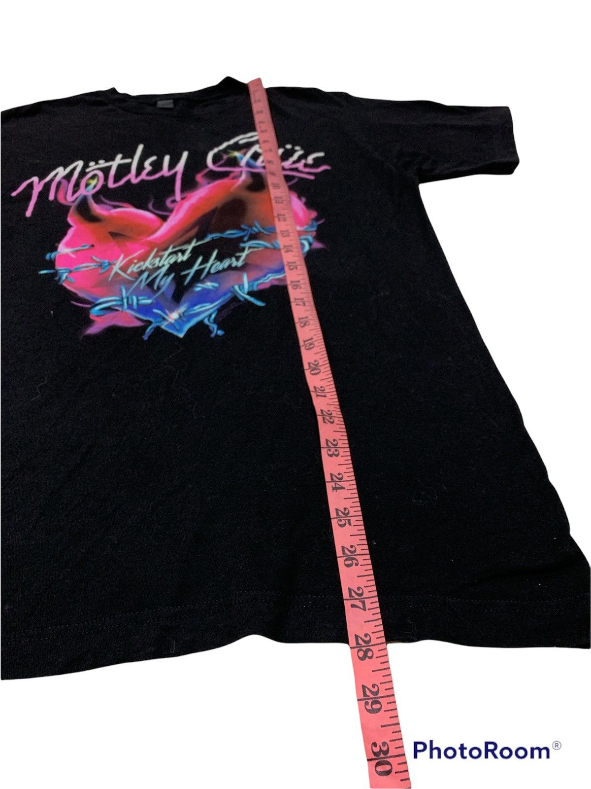 Band Tees 2017 MOTLEY CRUE KICKSTART MY HEART Size US M / EU 48-50 / 2 - 3 Thumbnail