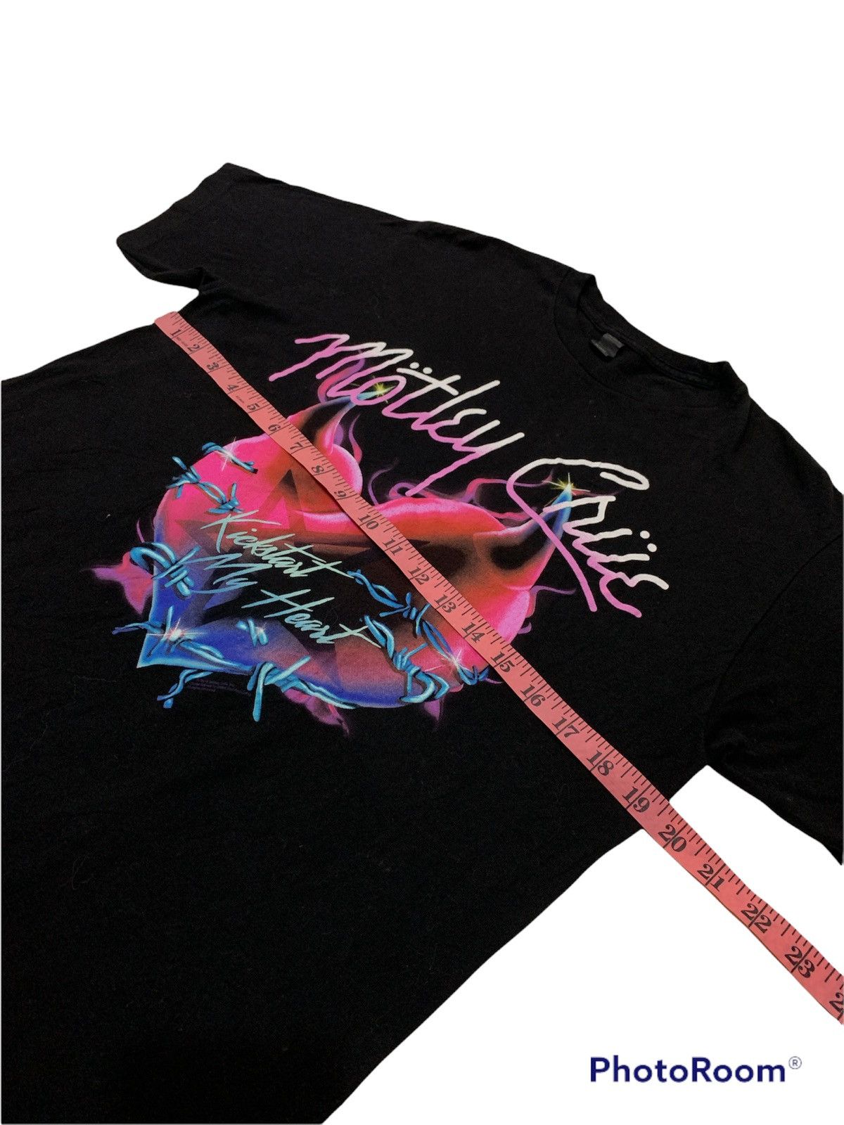 Band Tees 2017 MOTLEY CRUE KICKSTART MY HEART Size US M / EU 48-50 / 2 - 4 Thumbnail