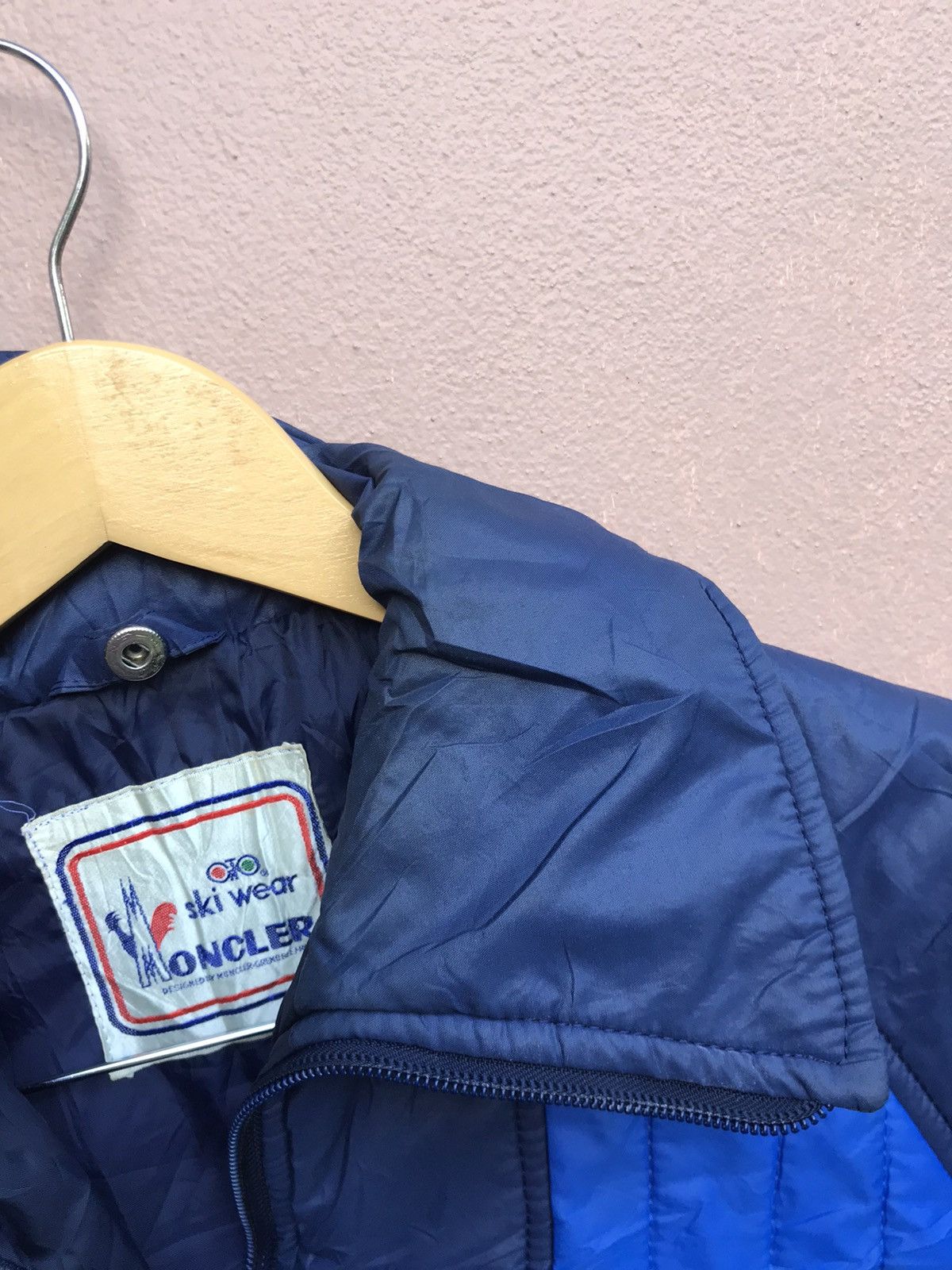 Moncler Vintage Moncler of France Ski Wear Quilted Puffer Jacket Size US S / EU 44-46 / 1 - 24 Thumbnail