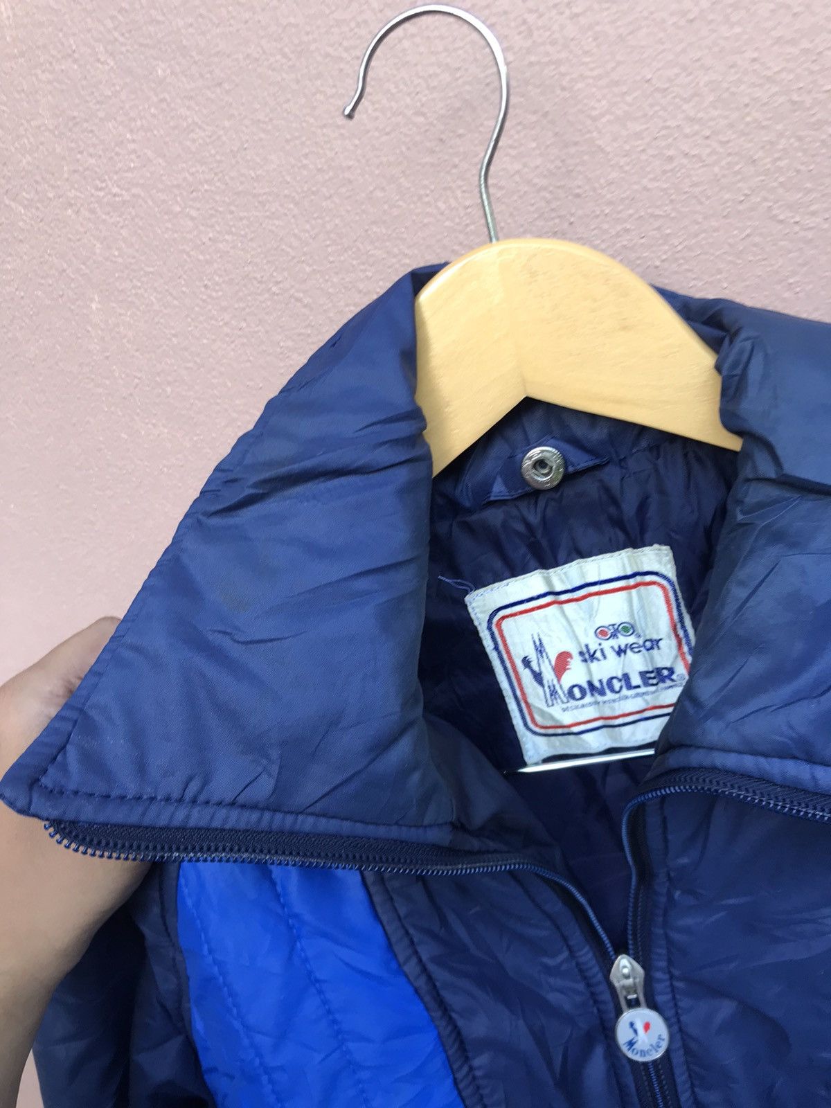 Moncler Vintage Moncler of France Ski Wear Quilted Puffer Jacket Size US S / EU 44-46 / 1 - 25 Thumbnail