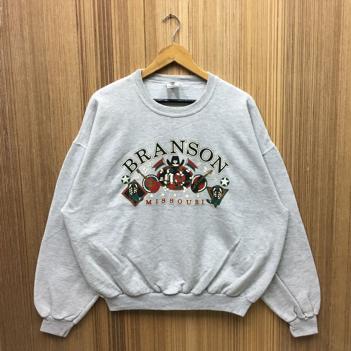 Japanese Brand × Vintage Vintage Branson Missouri Big Print Sweatshirt Size US L / EU 52-54 / 3 - 1 Thumbnail