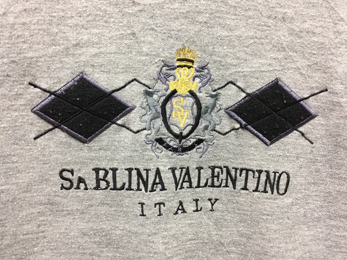 Designer × Valentino × Vintage Vintage Salbina Valentino Big Logo Sweatshirt Size US L / EU 52-54 / 3 - 3 Thumbnail