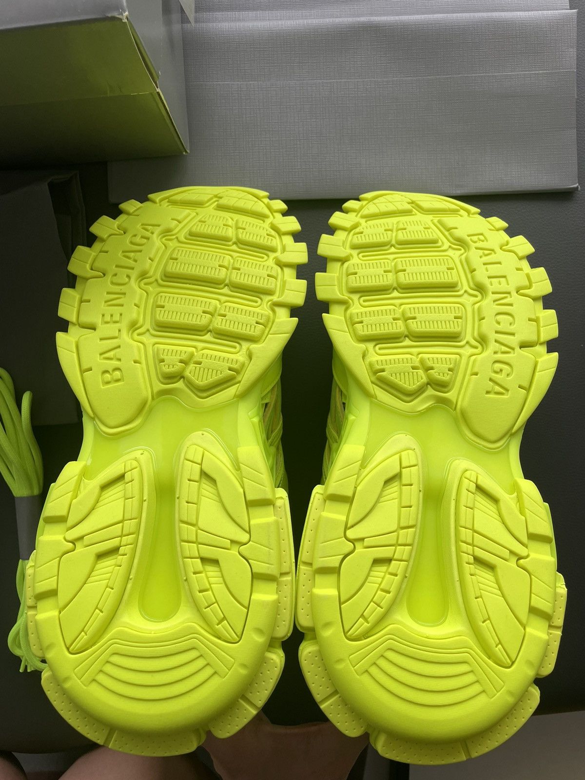 Balenciaga Rare LimitedEdition Brand New Runway Track Sneaker Triple S Size US 9.5 / EU 42-43 - 7 Thumbnail