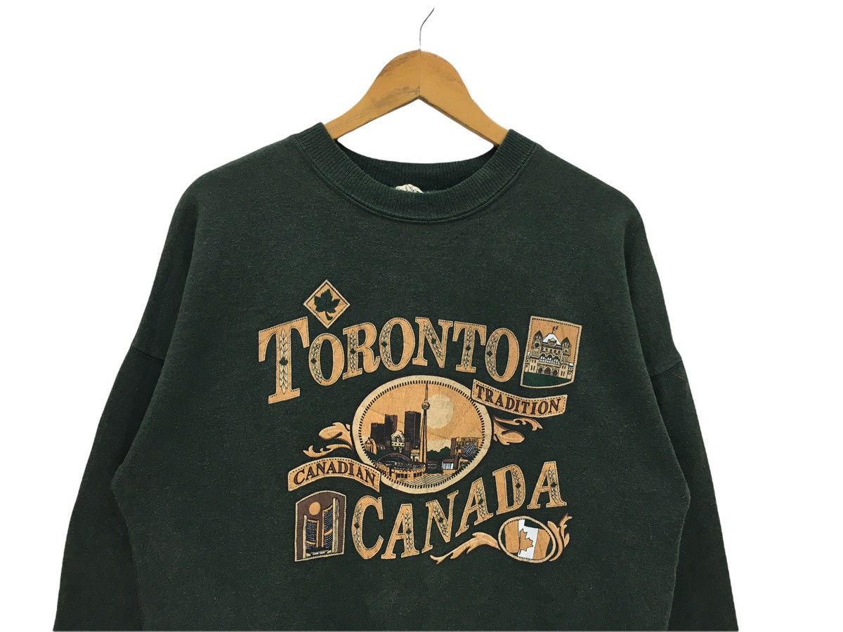 Vintage Vintage Toronto Canada Big Logo Sweatshirt Size US S / EU 44-46 / 1 - 2 Thumbnail