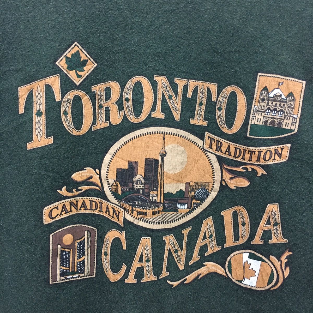 Vintage Vintage Toronto Canada Big Logo Sweatshirt Size US S / EU 44-46 / 1 - 3 Thumbnail