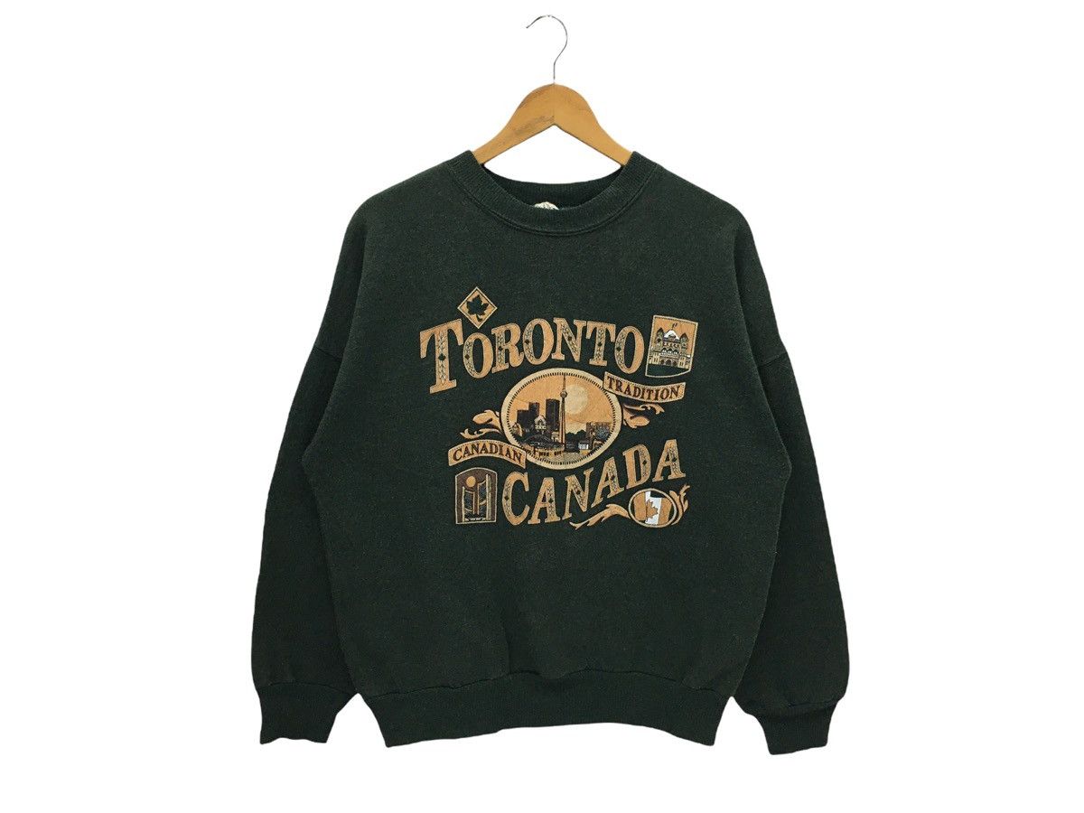 Vintage Vintage Toronto Canada Big Logo Sweatshirt Size US S / EU 44-46 / 1 - 1 Thumbnail