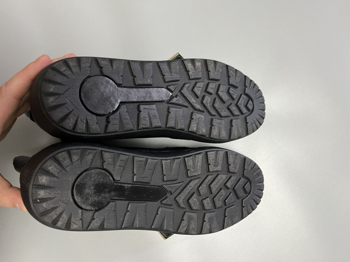 H&M × Versace Versace x H&M Black Buckle Trainers Leather Sneakers Size US 8 / EU 41 - 13 Thumbnail