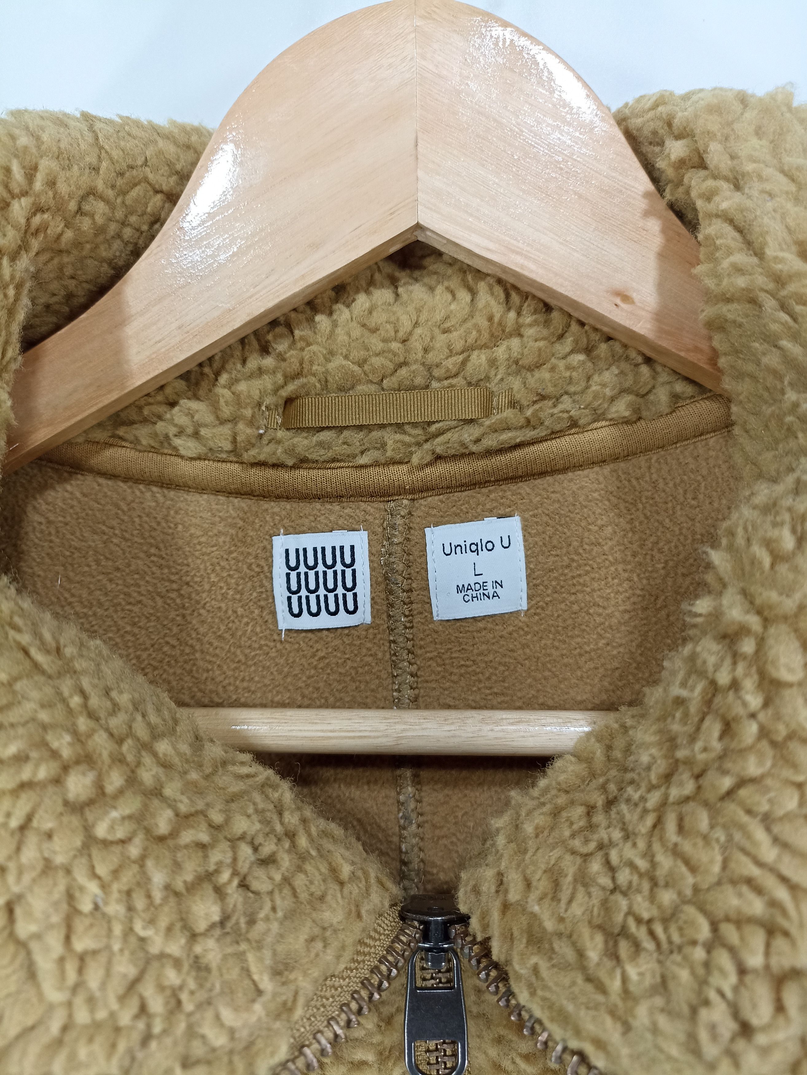 Designer × Japanese Brand × Uniqlo Lemaire Uniqlo Cropped Sherpa Mustard Size US L / EU 52-54 / 3 - 6 Thumbnail
