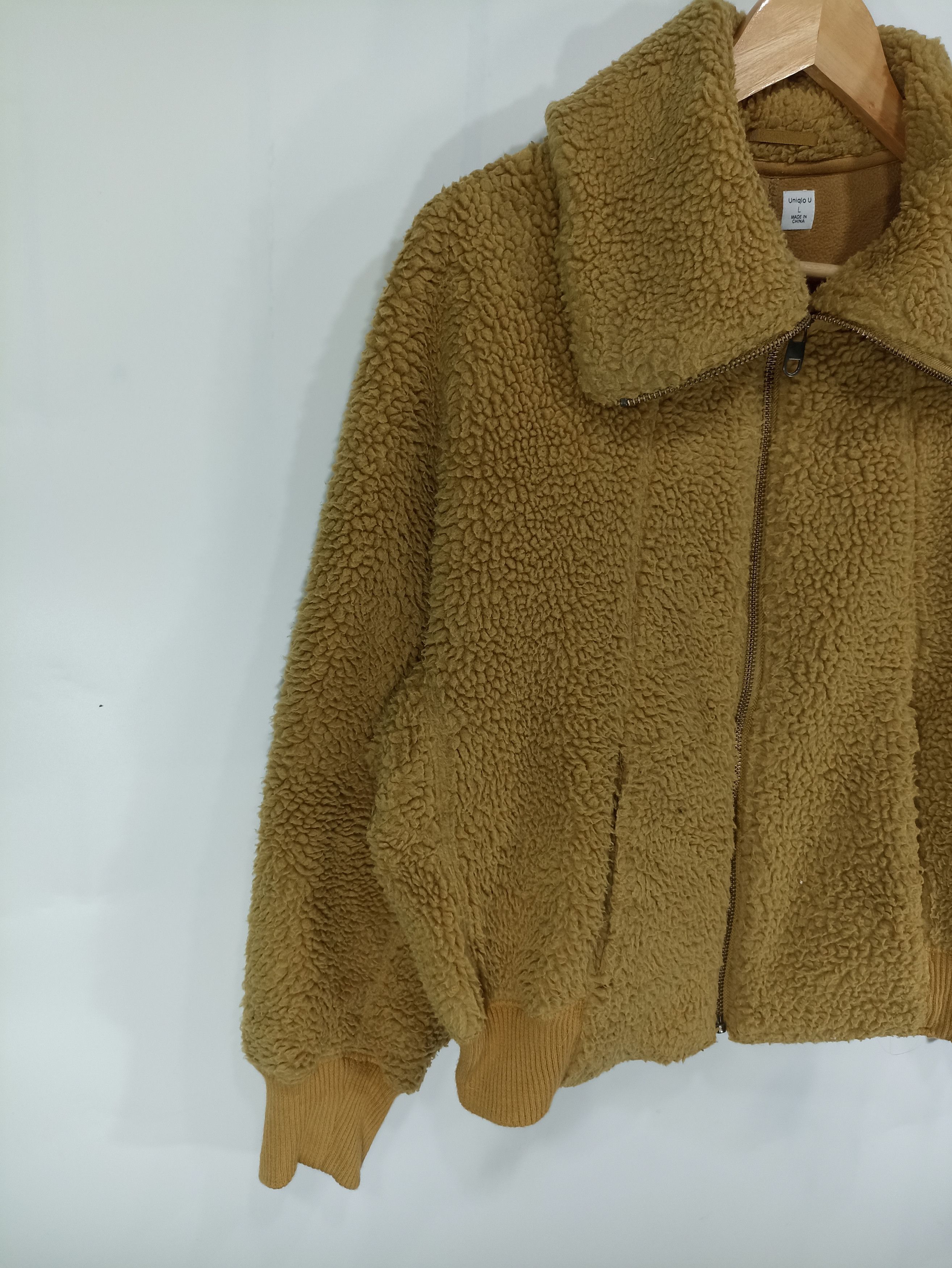Designer × Japanese Brand × Uniqlo Lemaire Uniqlo Cropped Sherpa Mustard Size US L / EU 52-54 / 3 - 3 Thumbnail
