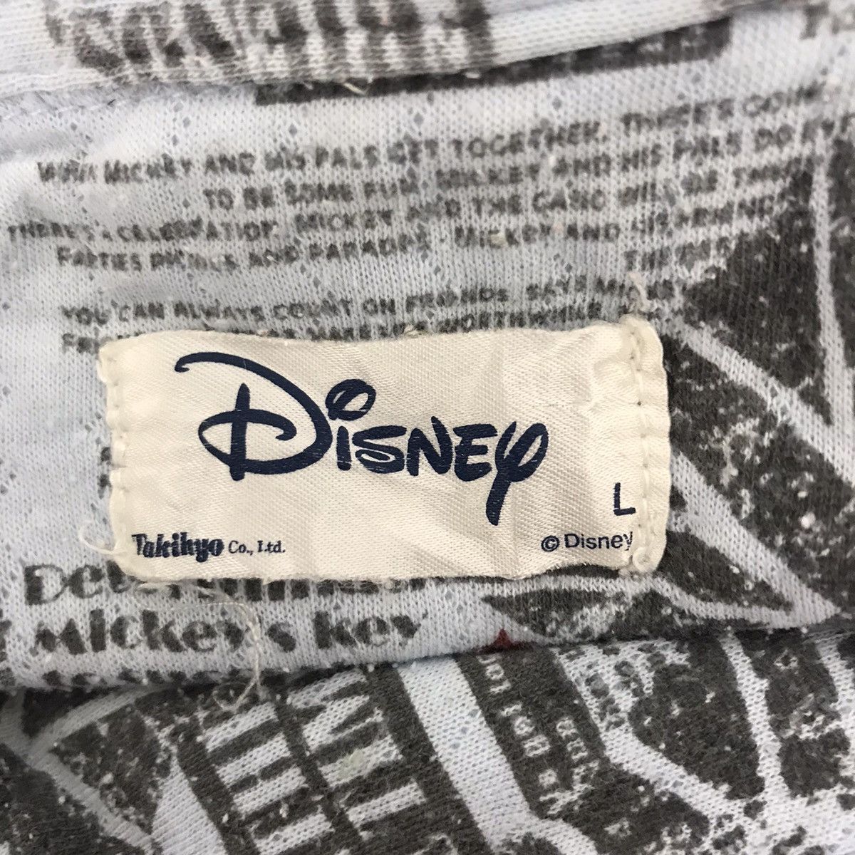 Disney DISNEY MICKEY MOUSE Overprint Uk Art Button Up Sleep Wear Size US L / EU 52-54 / 3 - 3 Thumbnail