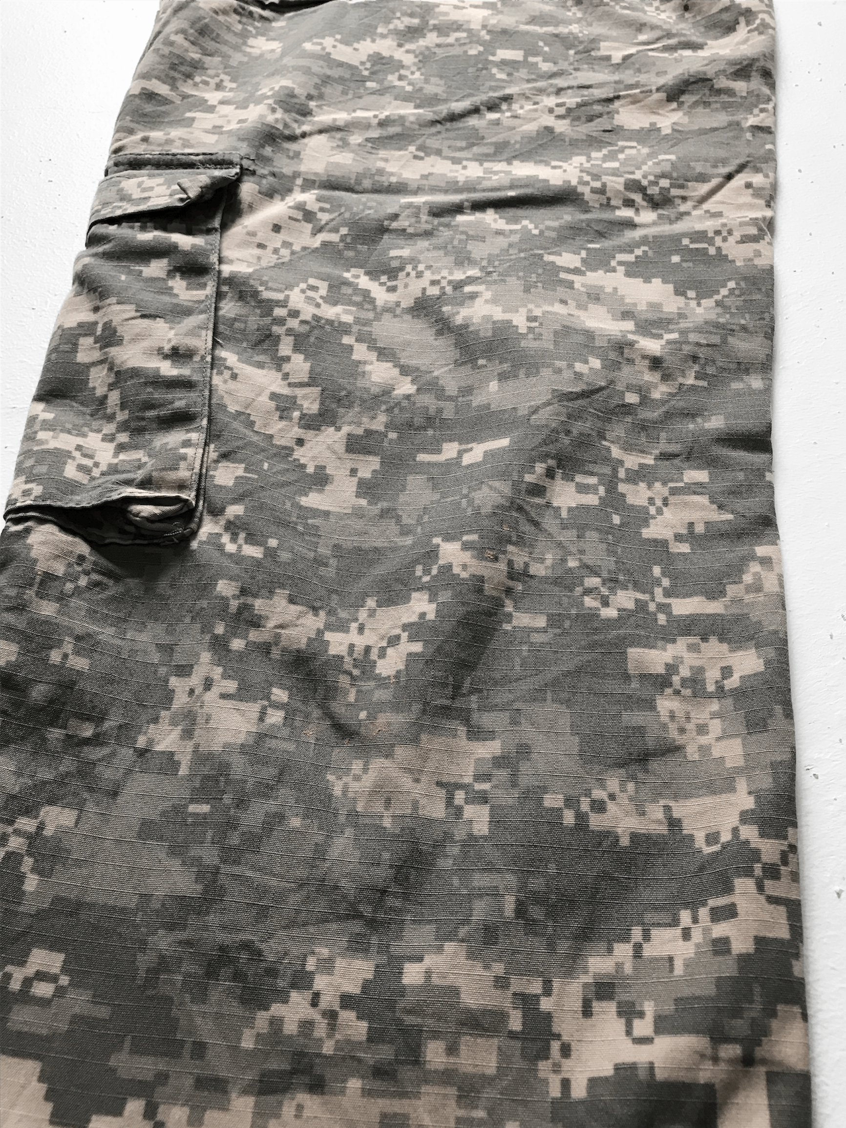 Vintage Vintage Camo Digital Tactical Pocket Cargo Pants Size US 40 / EU 56 - 3 Thumbnail