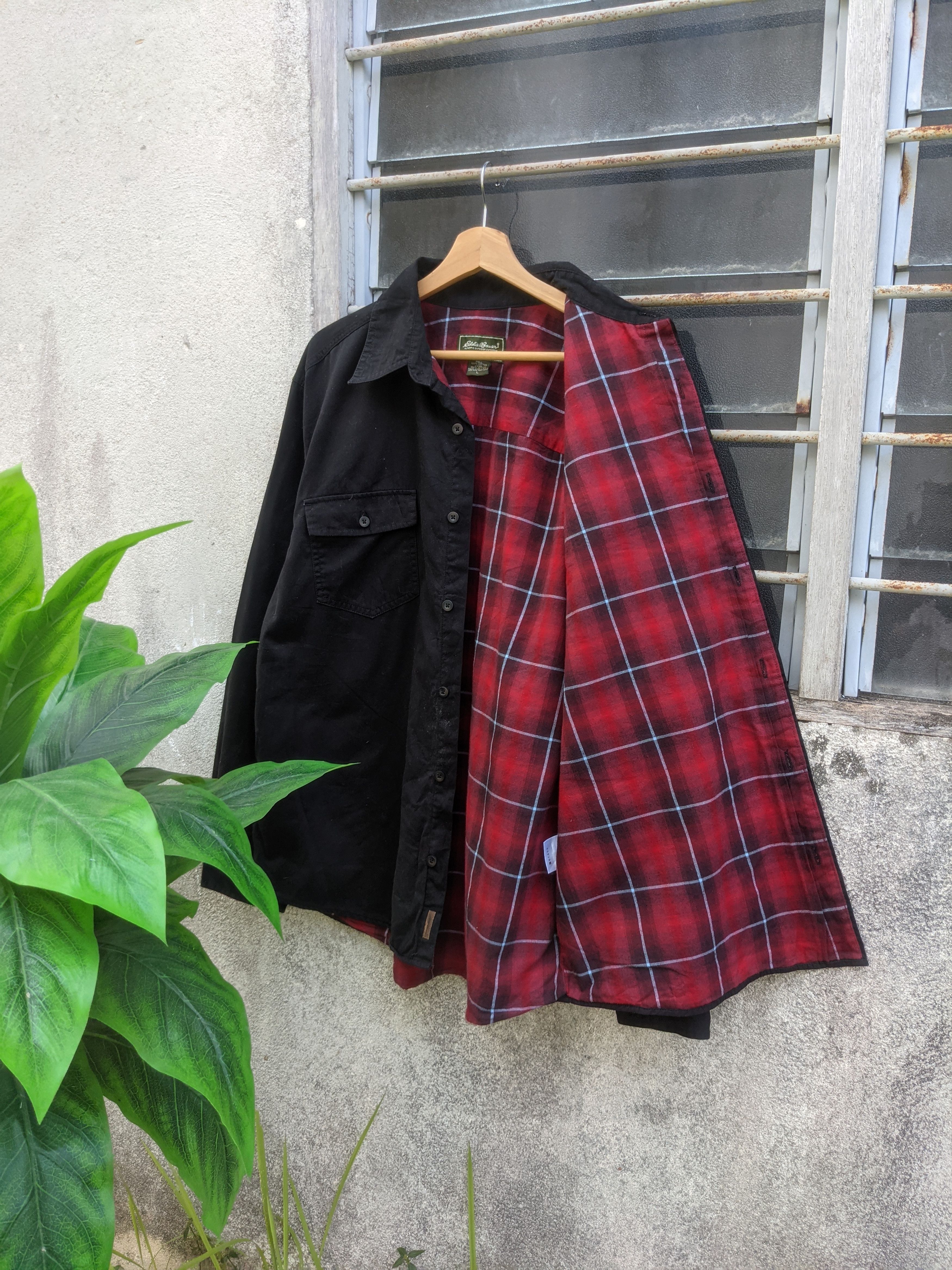 Eddie Bauer Eddie Bauer Shadow Plaid Lining Flannel Size US L / EU 52-54 / 3 - 1 Thumbnail