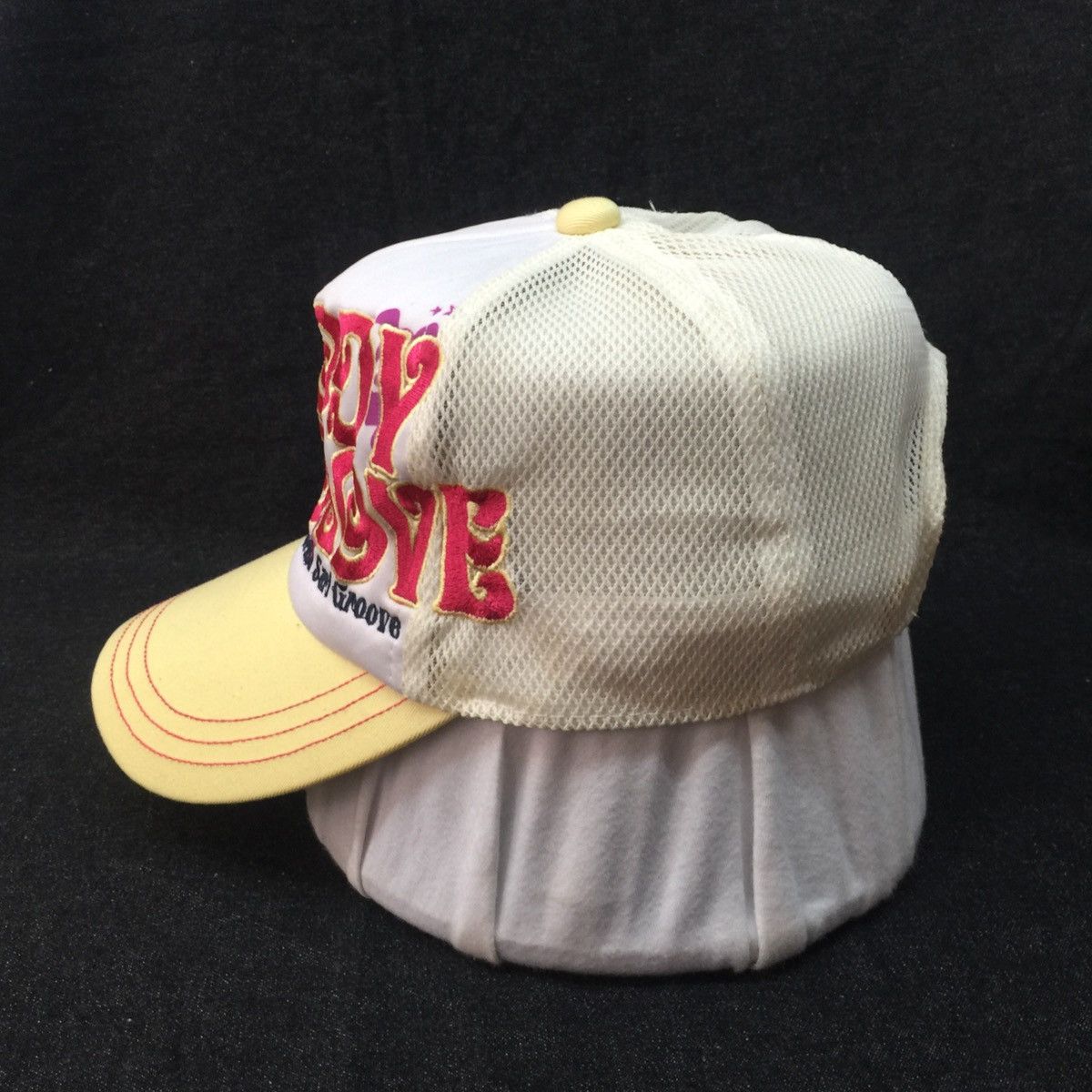 Body Glove Body Glove Trucker Hat Size ONE SIZE - 3 Thumbnail