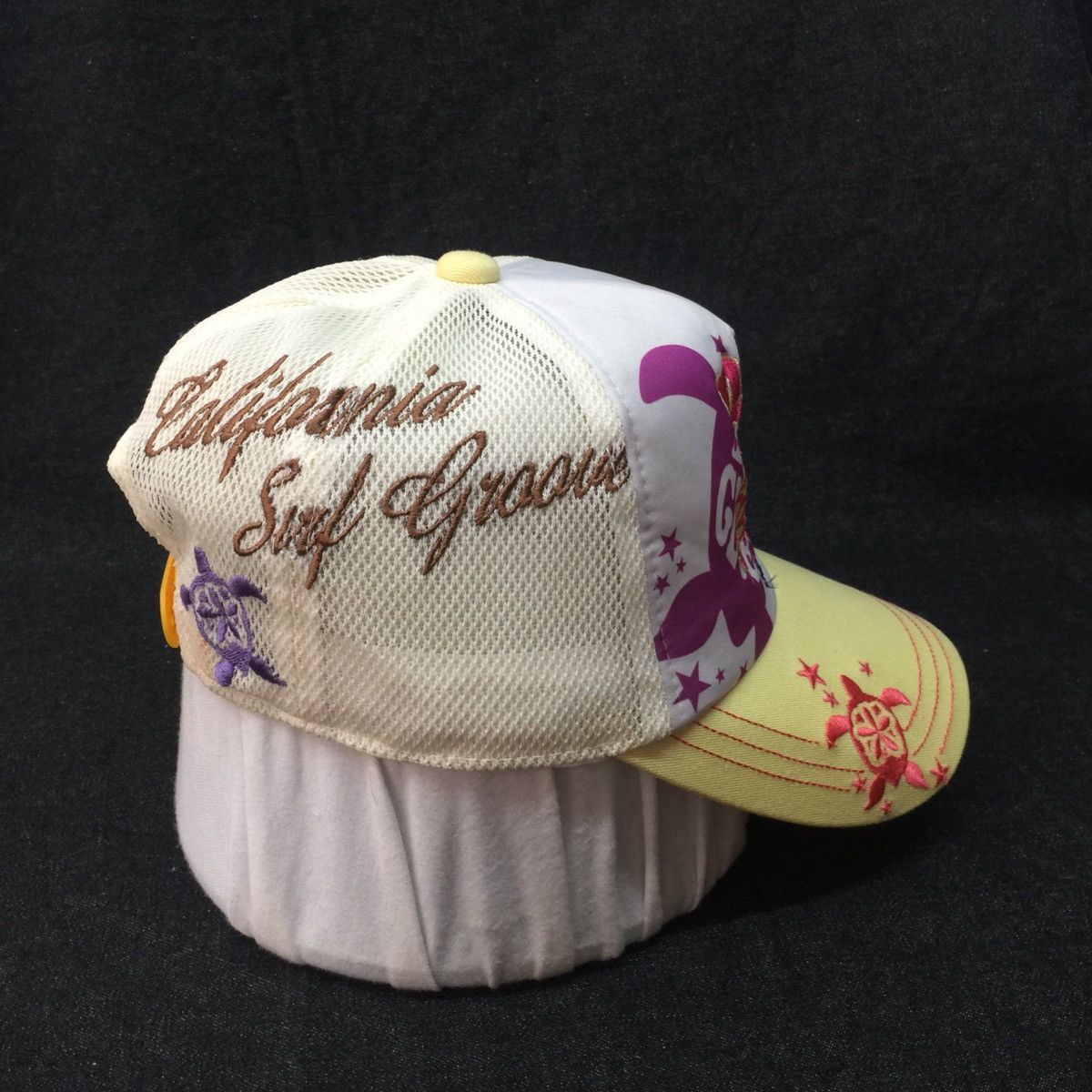 Body Glove Body Glove Trucker Hat Size ONE SIZE - 6 Thumbnail