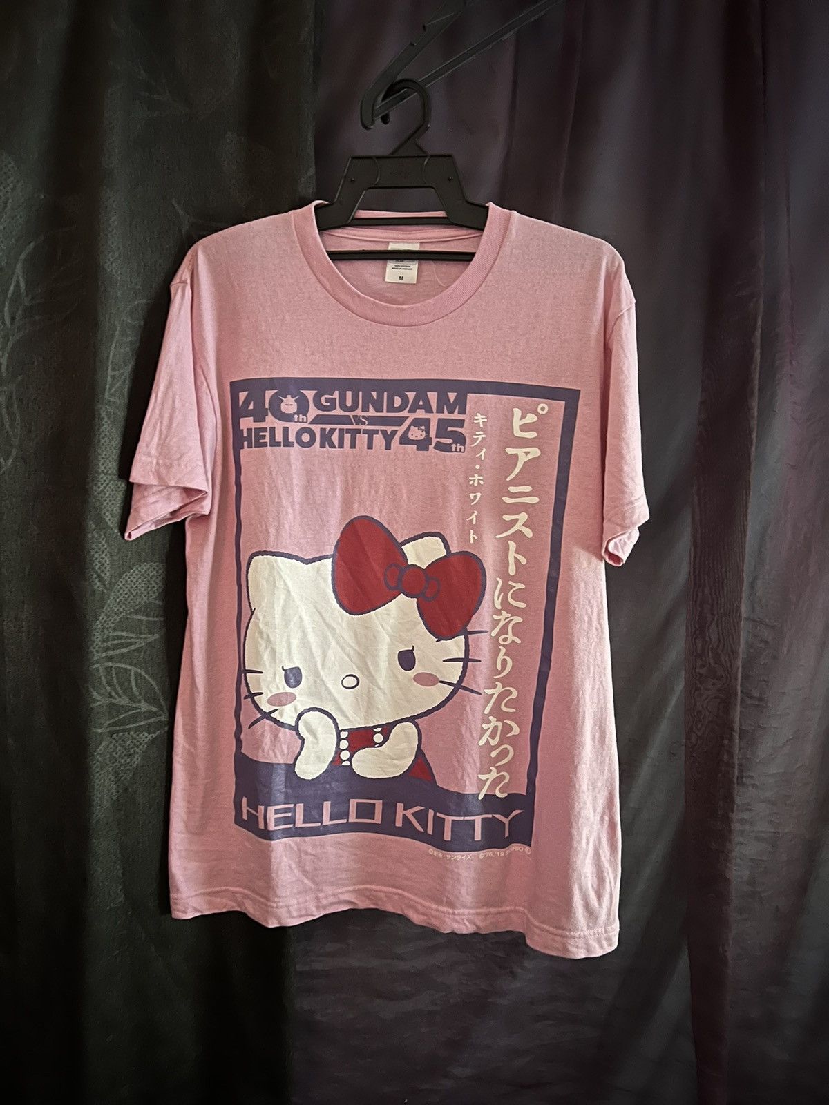 Anime × Cartoon Network × Japanese Brand LIMITED EDITION 2019 GUNDAM X HELLO KITTY PINK TEE IN PINK Size US M / EU 48-50 / 2 - 7 Thumbnail